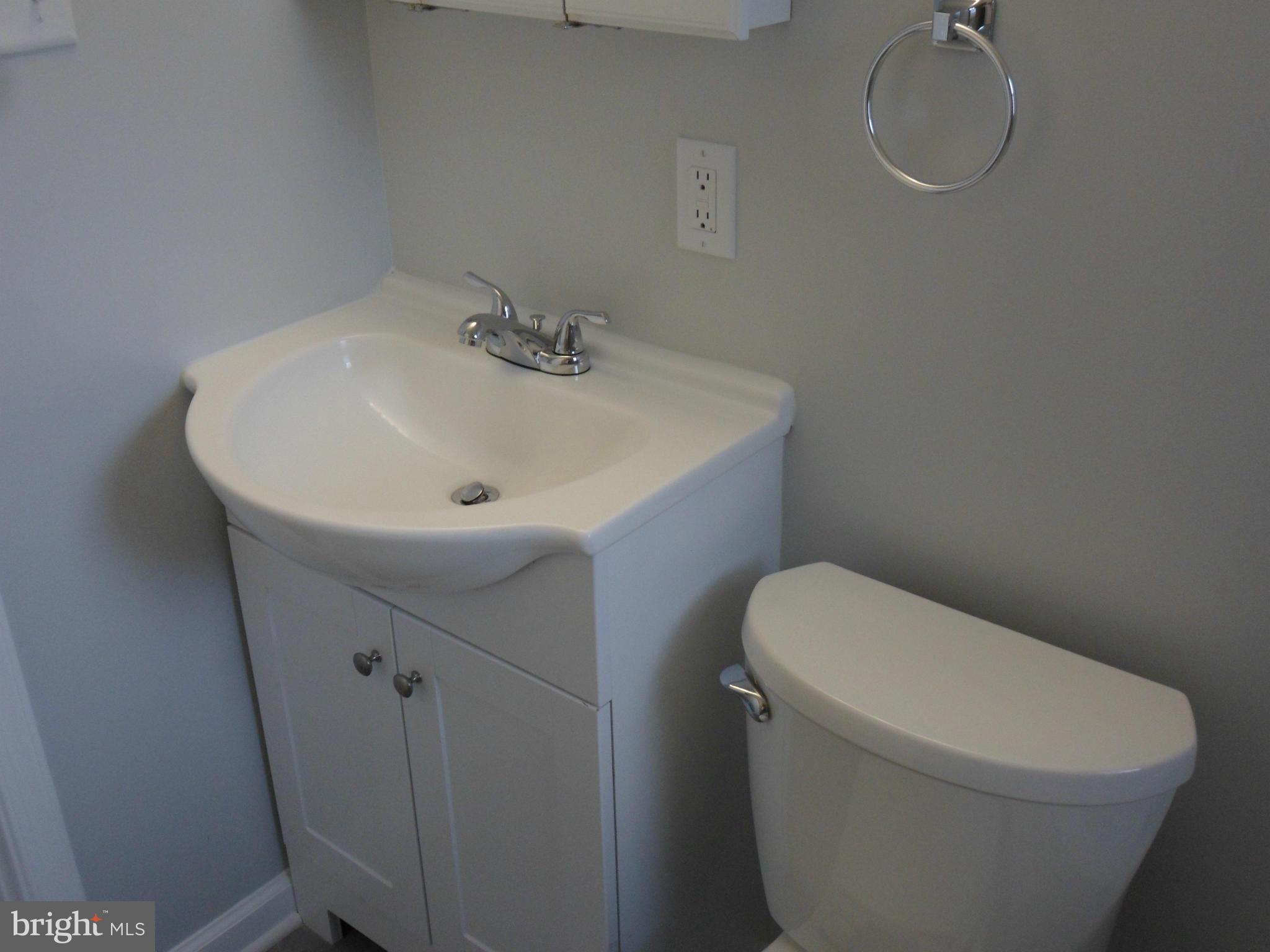 EDGEWATER - Residential