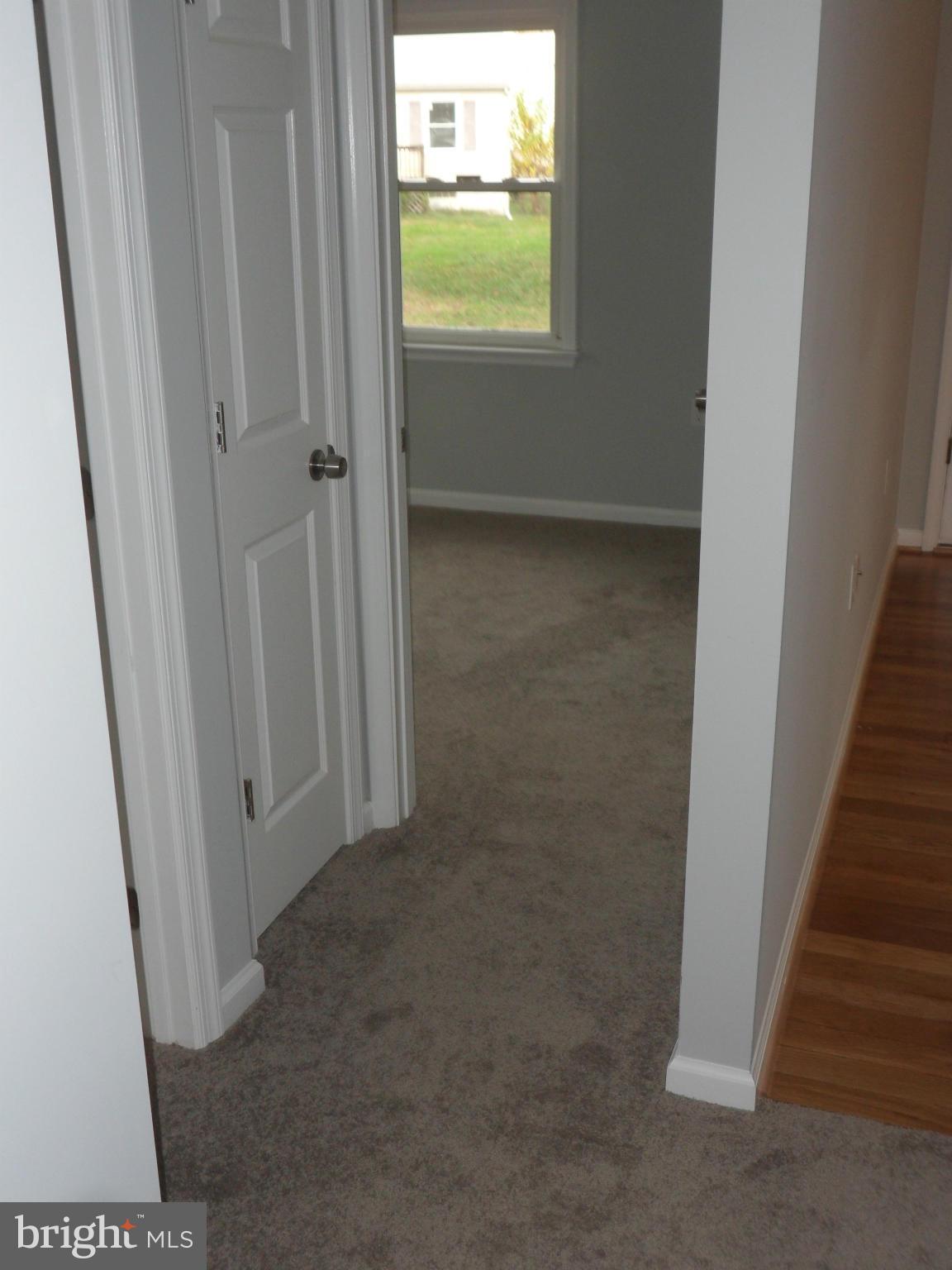 EDGEWATER - Residential