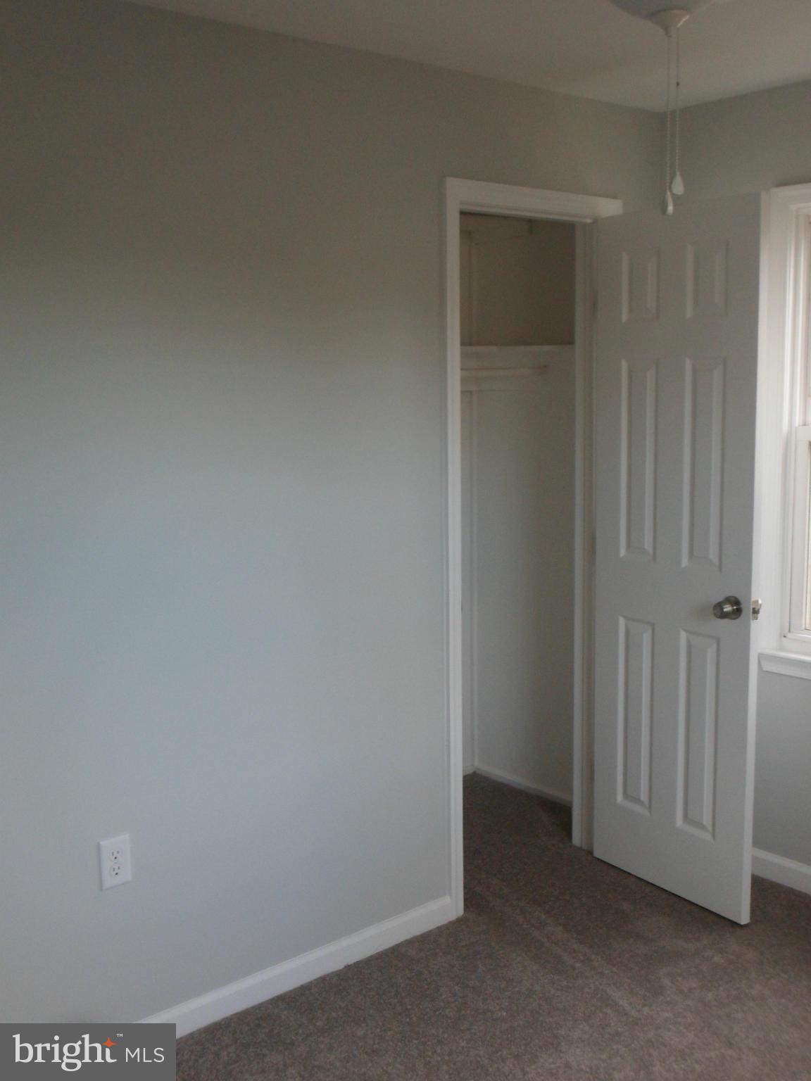 EDGEWATER - Residential