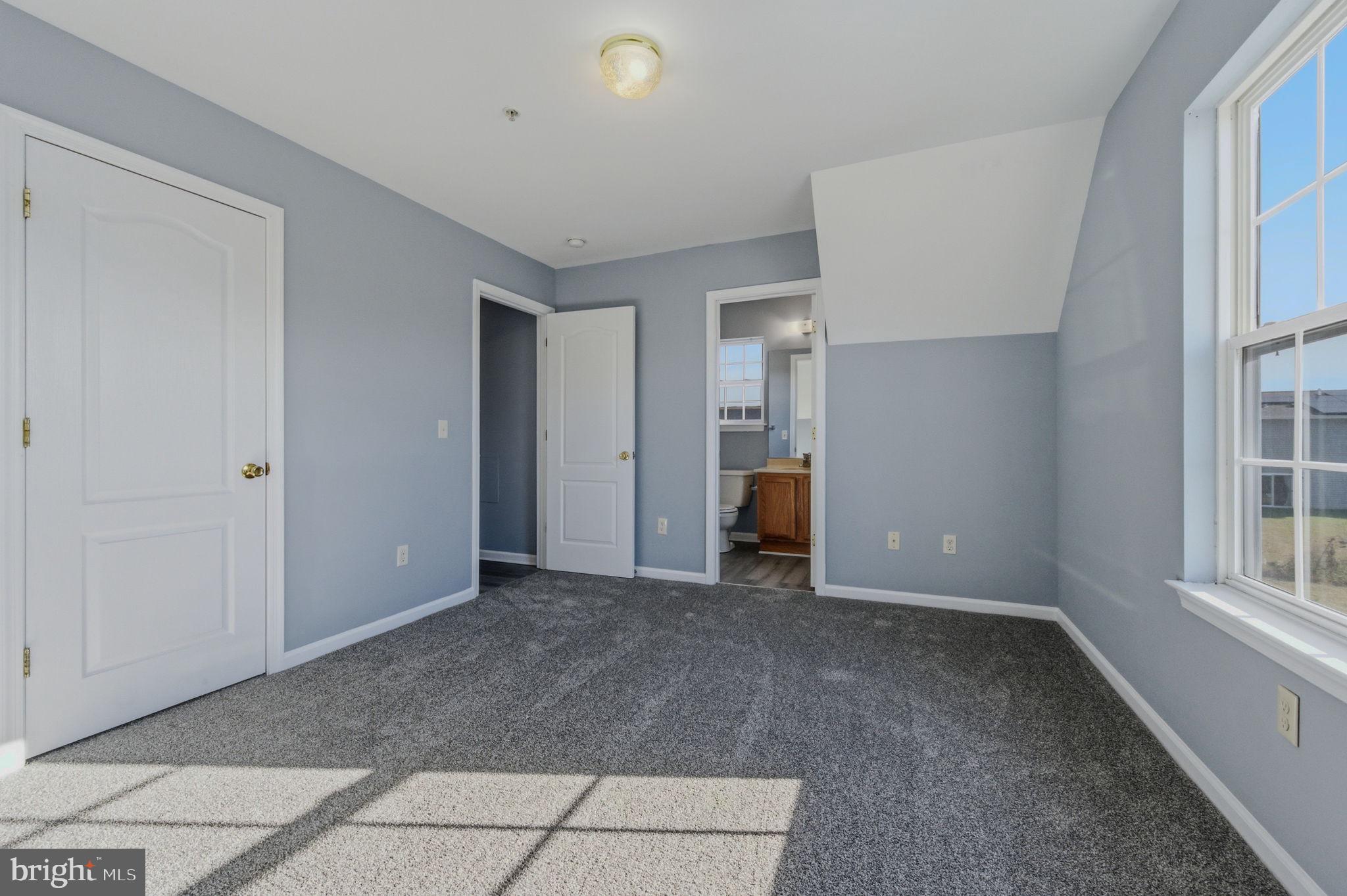 CEDAR COMMONS - Residential