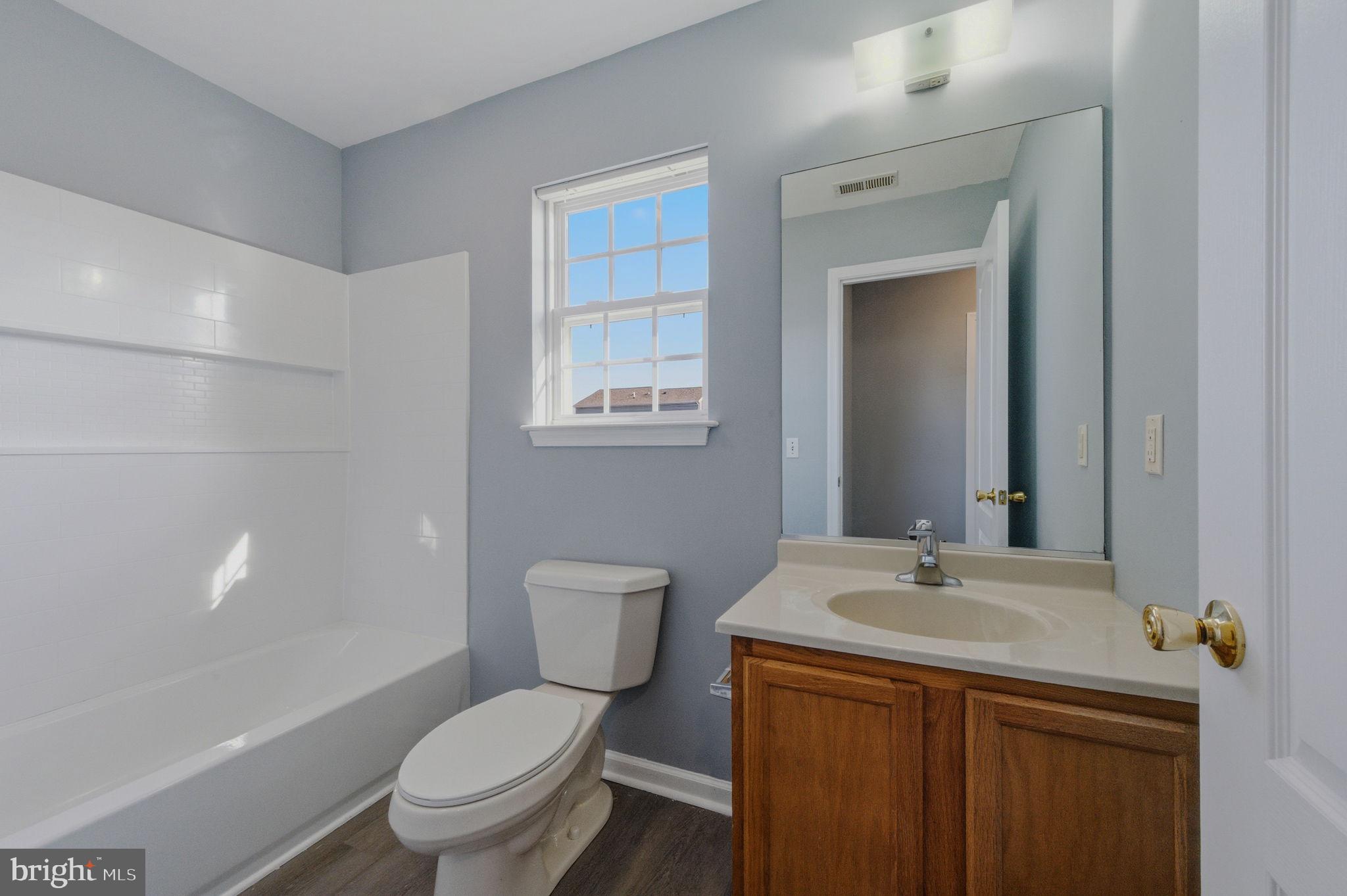 CEDAR COMMONS - Residential