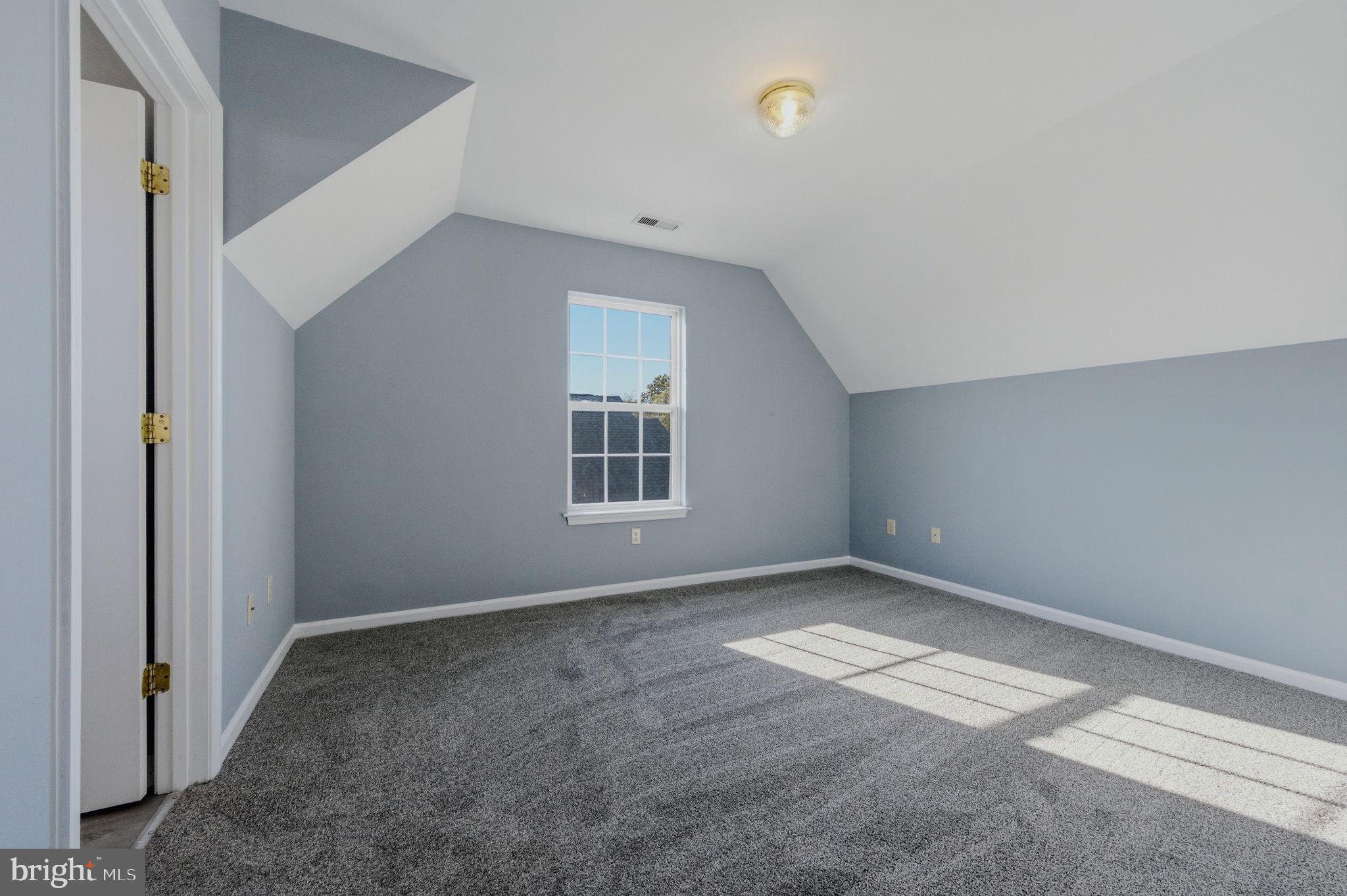 CEDAR COMMONS - Residential