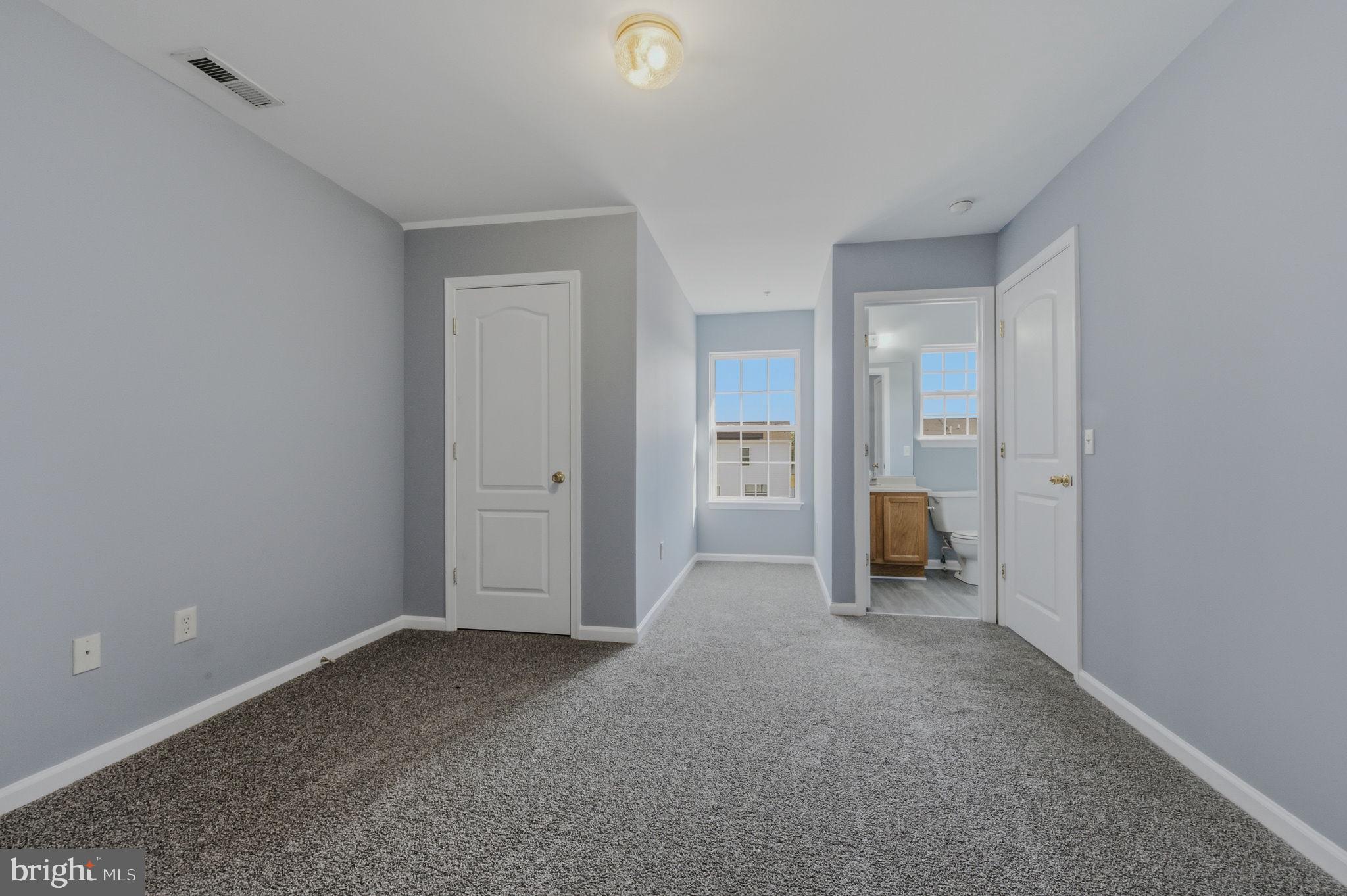 CEDAR COMMONS - Residential