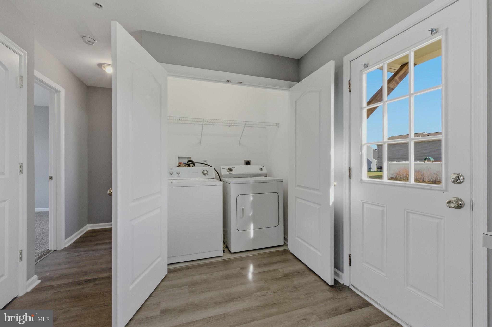 CEDAR COMMONS - Residential