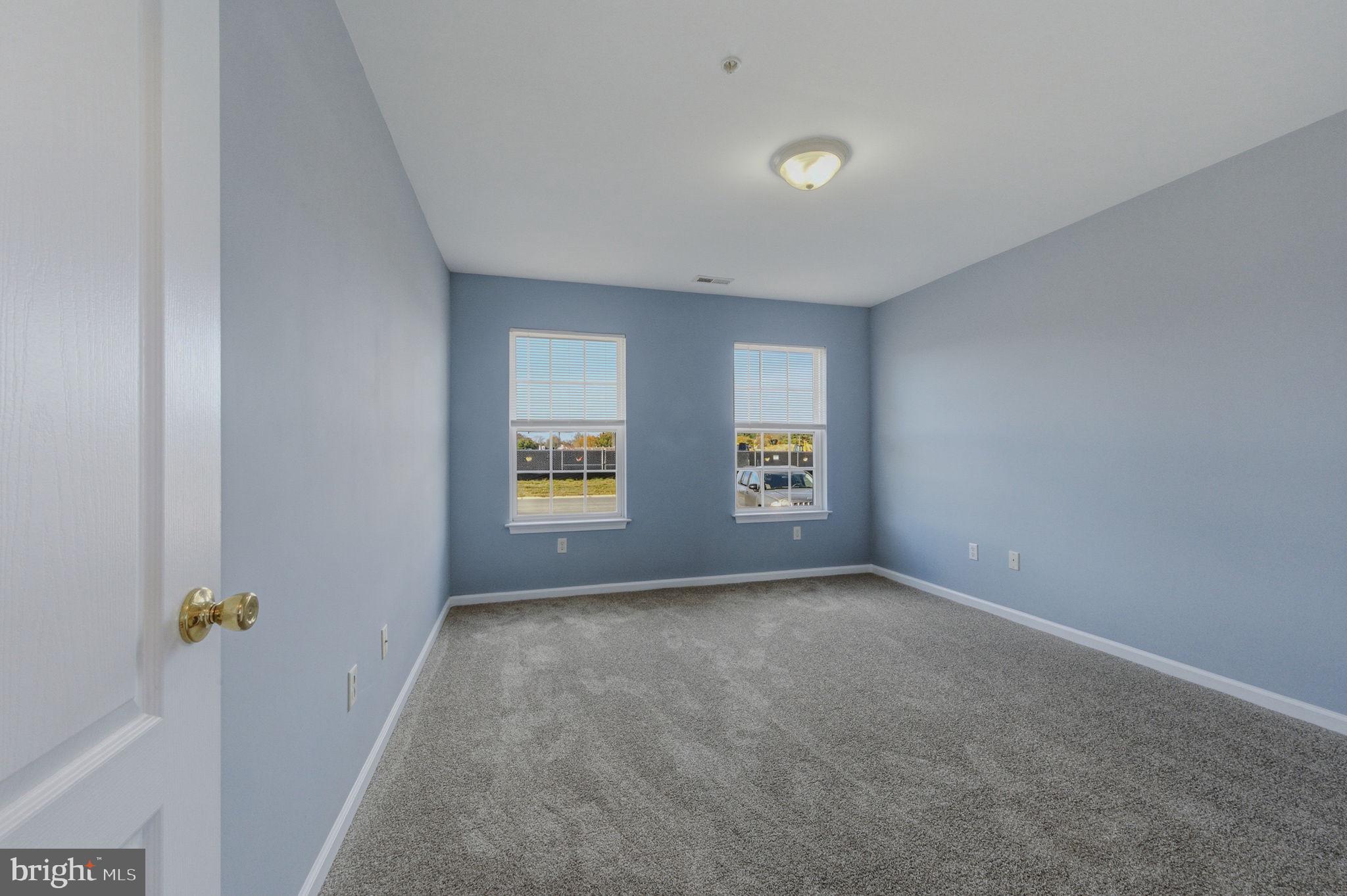 CEDAR COMMONS - Residential