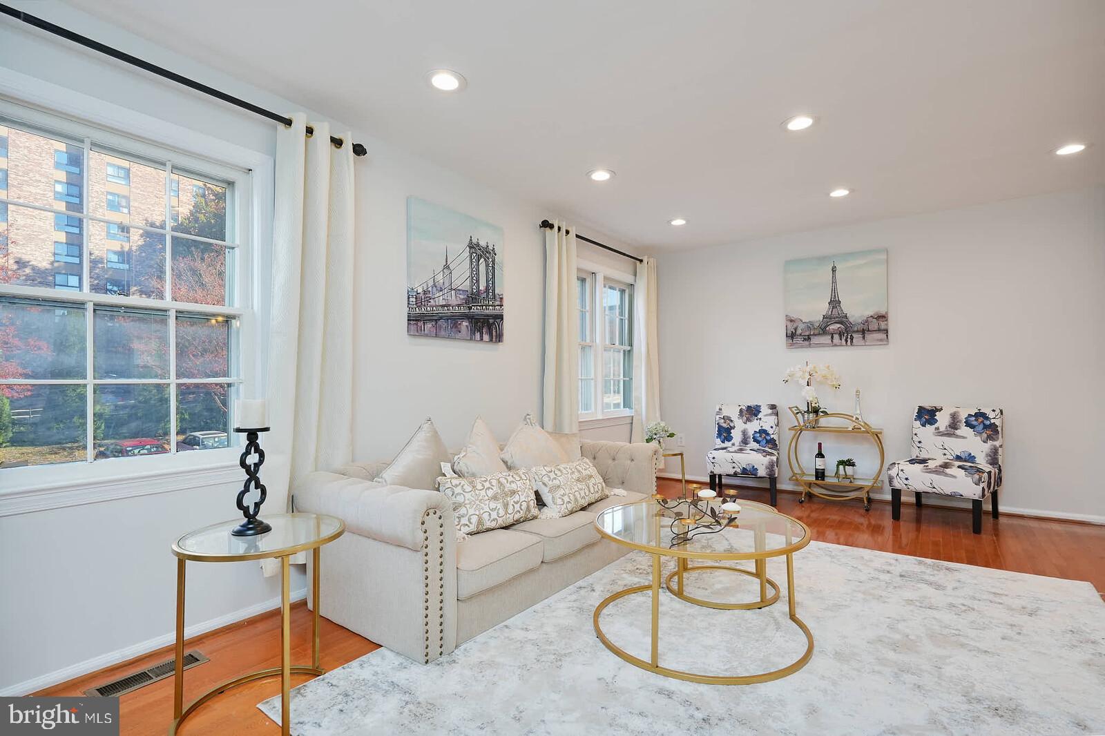 BETHESDA COURT - Residential