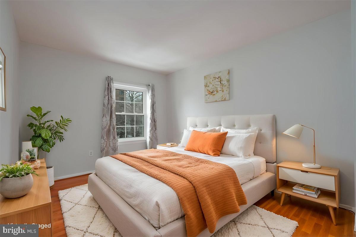 BETHESDA COURT - Residential