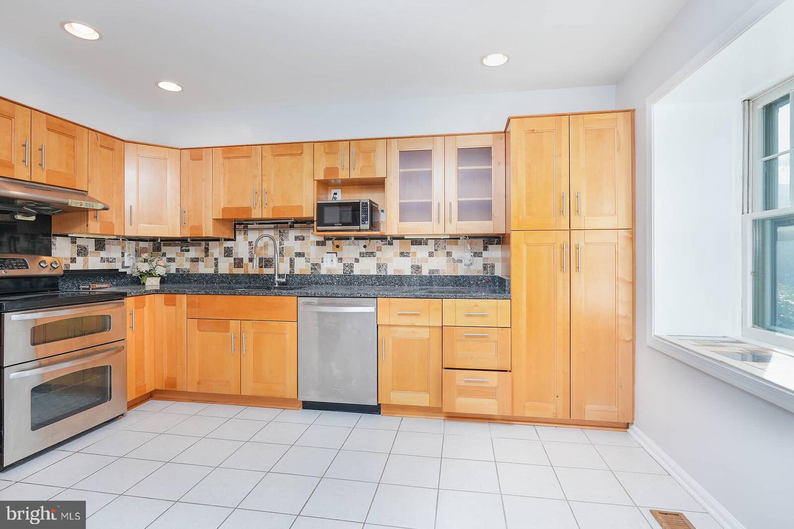 10280 ARIZONA CIRCLE 63