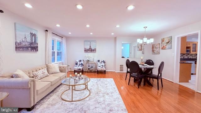 BETHESDA COURT - Residential