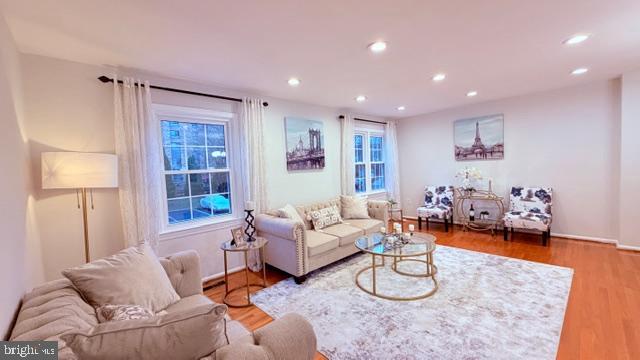 BETHESDA COURT - Residential