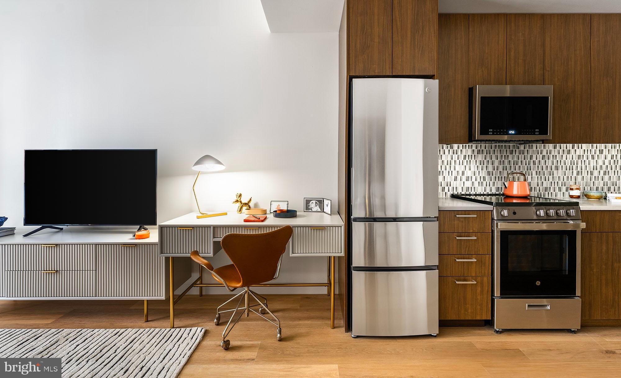 210 S 12TH STREET 1B-1-22E