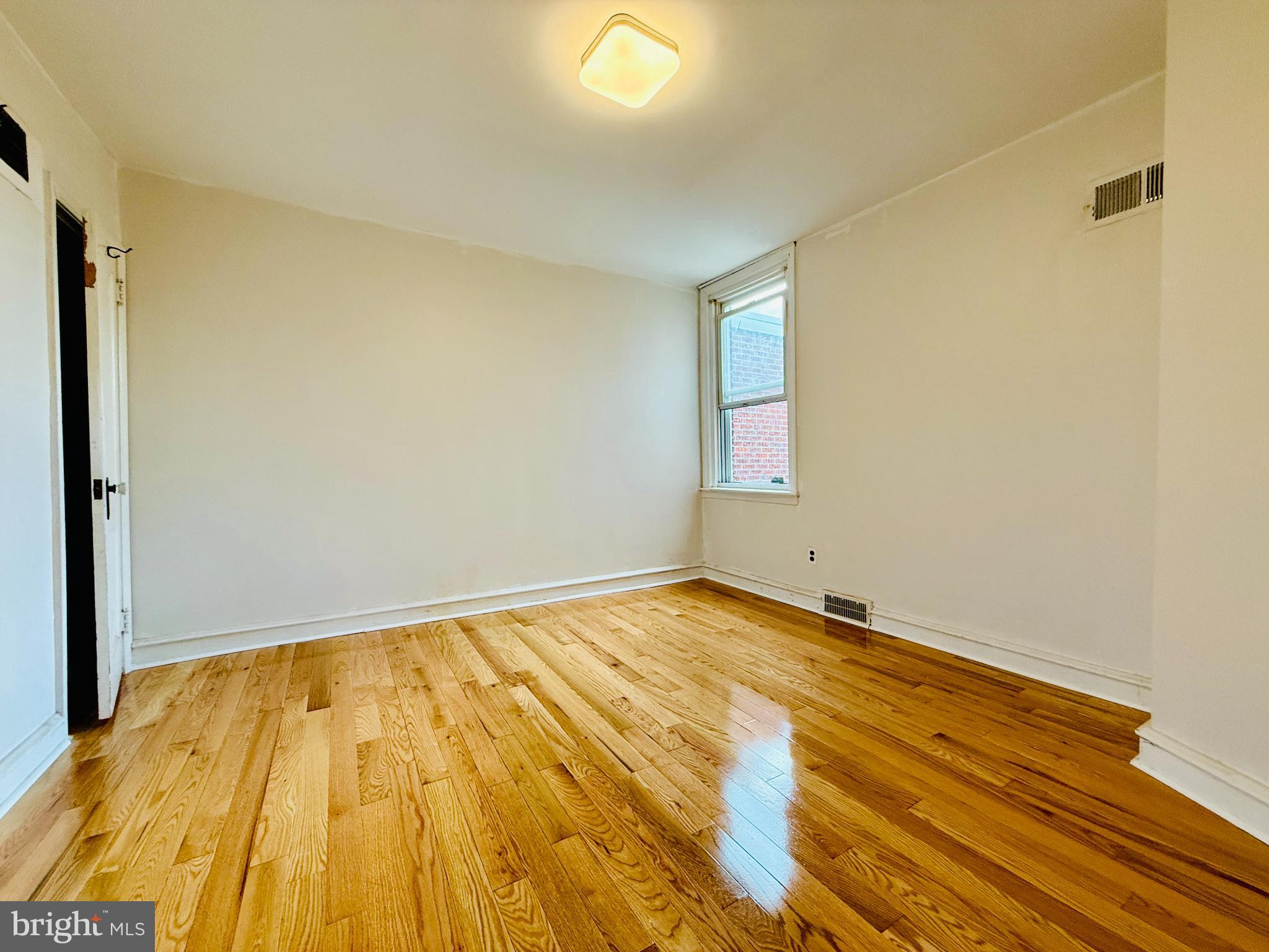 PHILADELPHIA - Residential