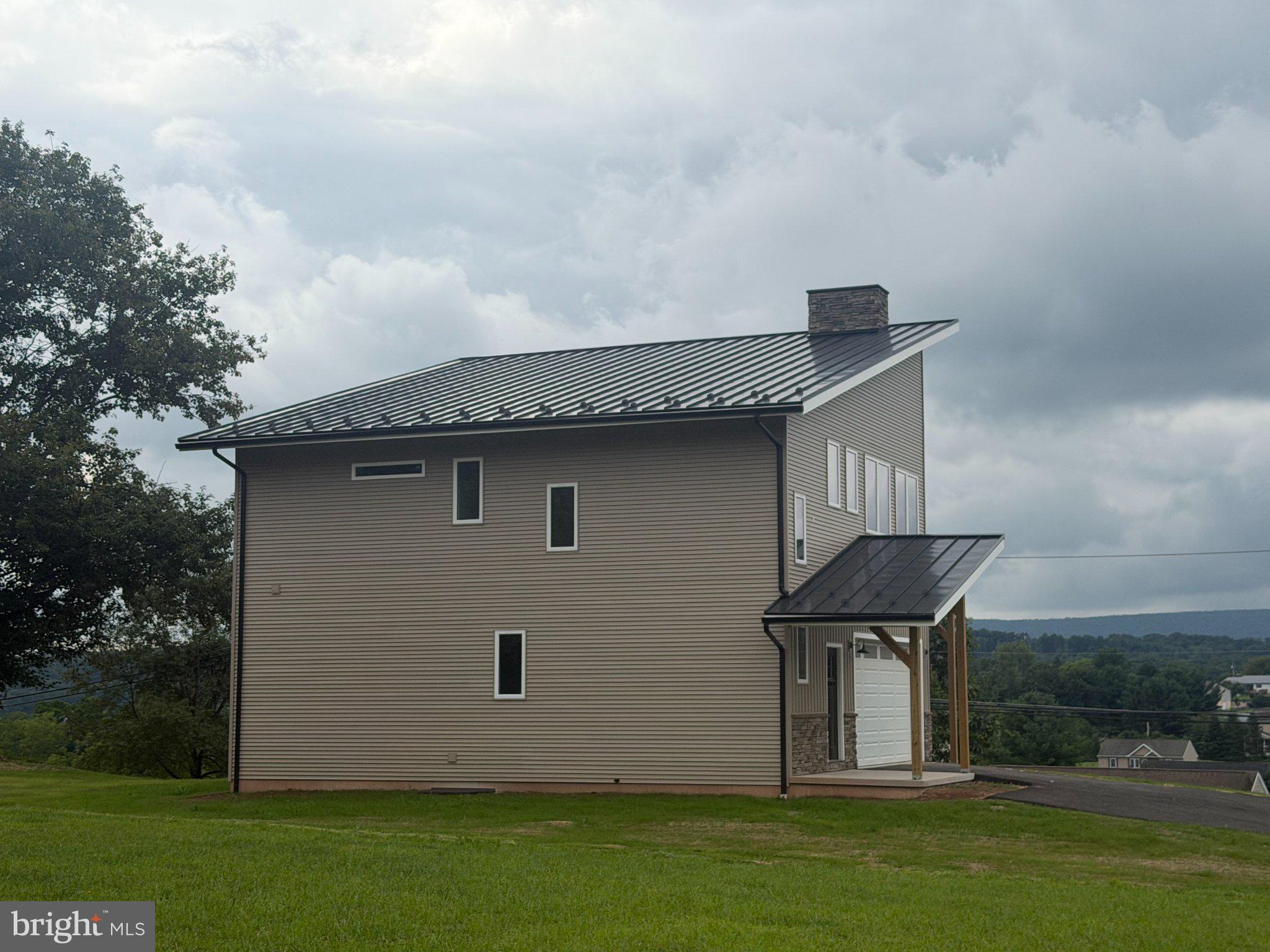 1875 SITTING BULL DRIVE