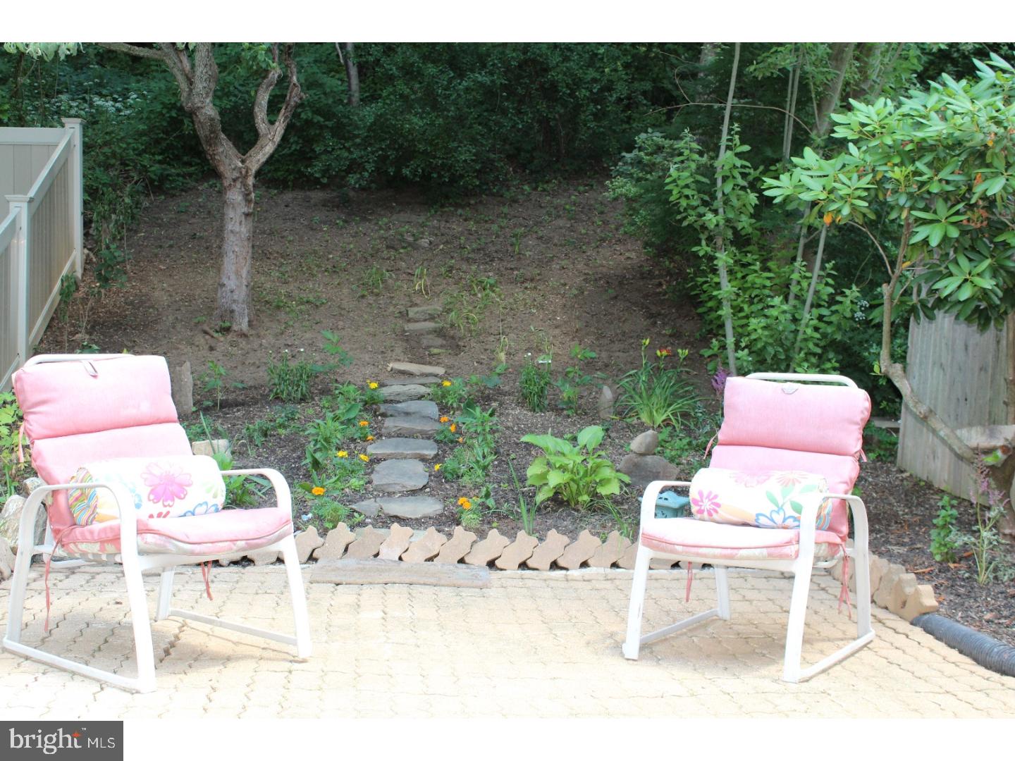 MAYFIELD - Residential