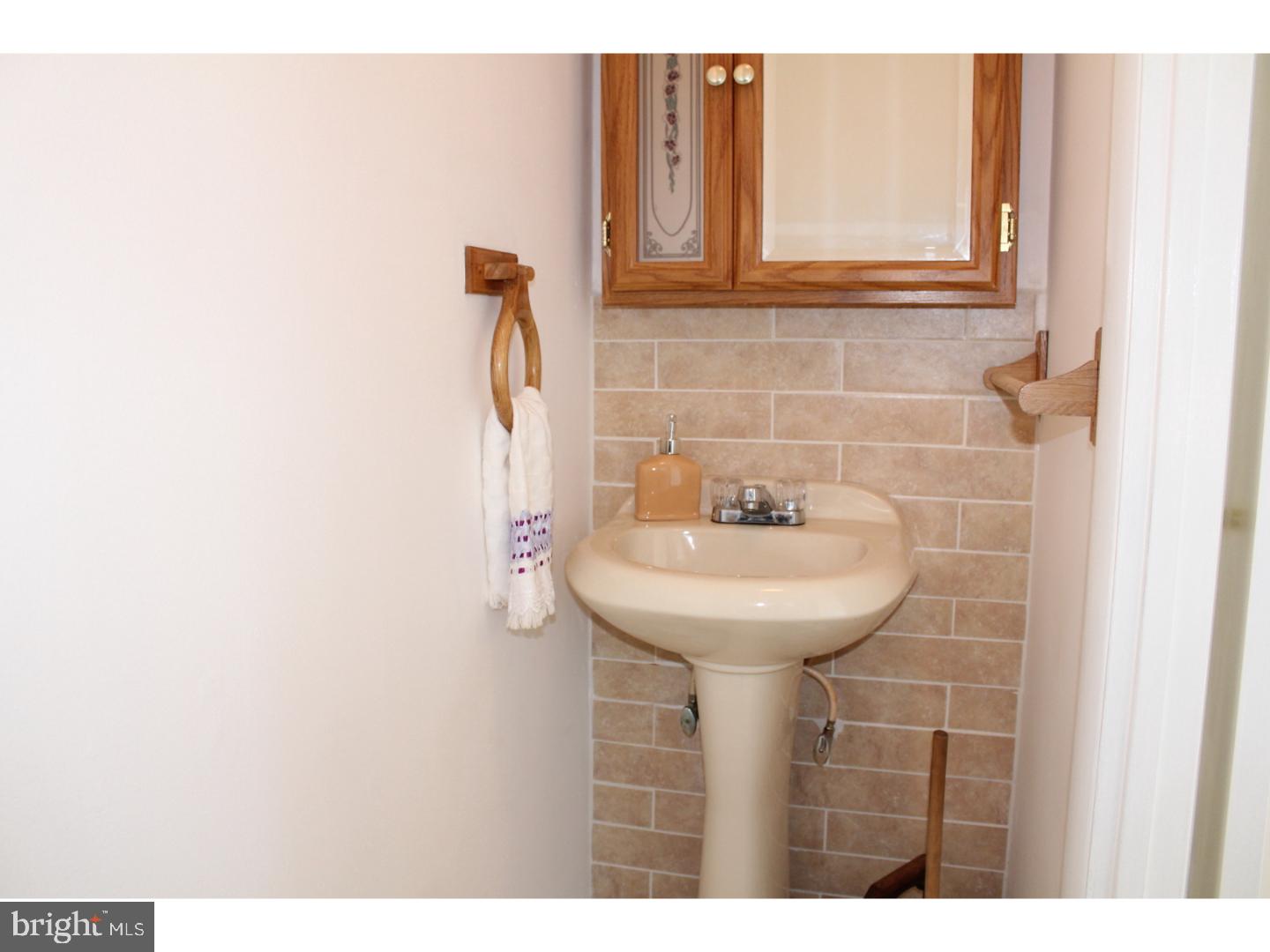 MAYFIELD - Residential