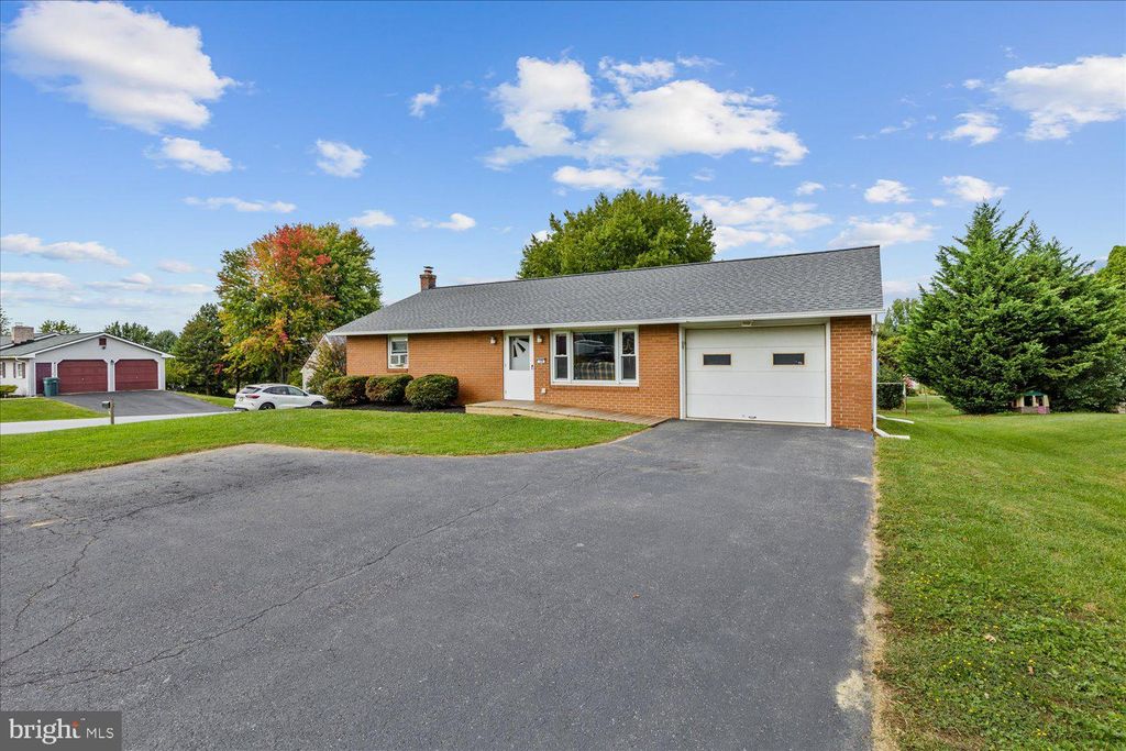 Photo of 19 W Penn Grant Road, Willow Street, PA 17584 (MLS # PALA2057020)
