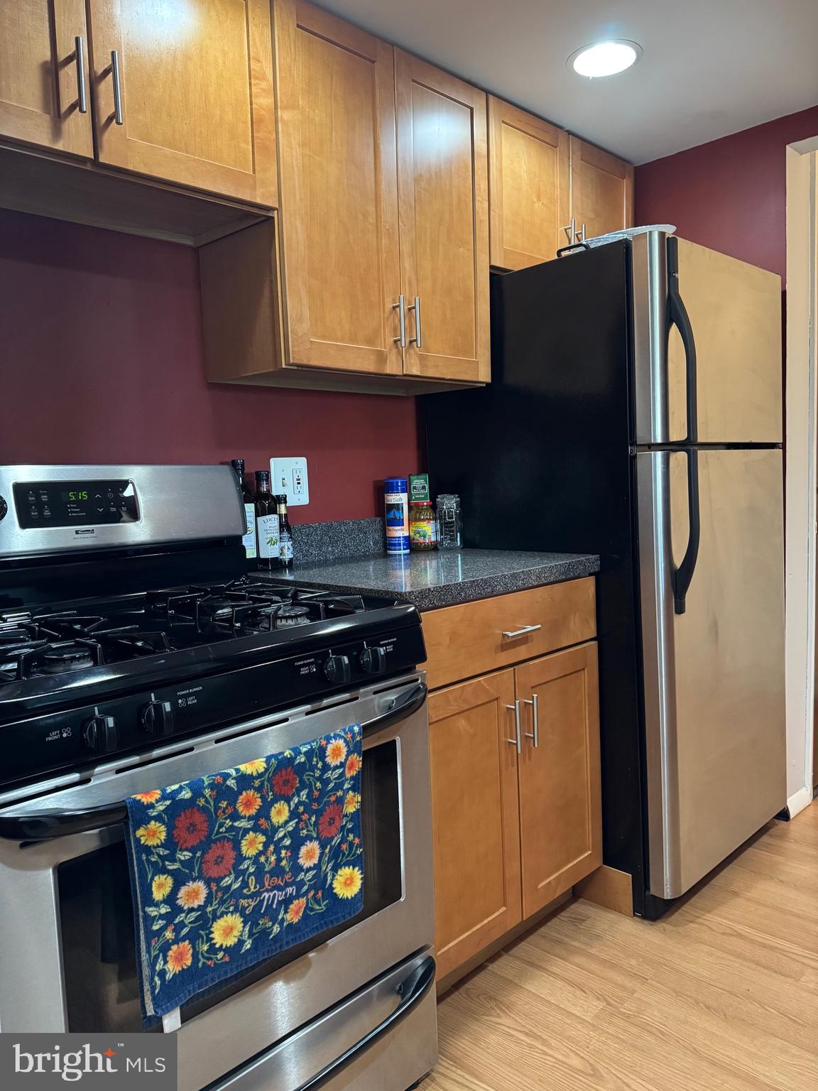 GLENHARDIE - Residential Lease