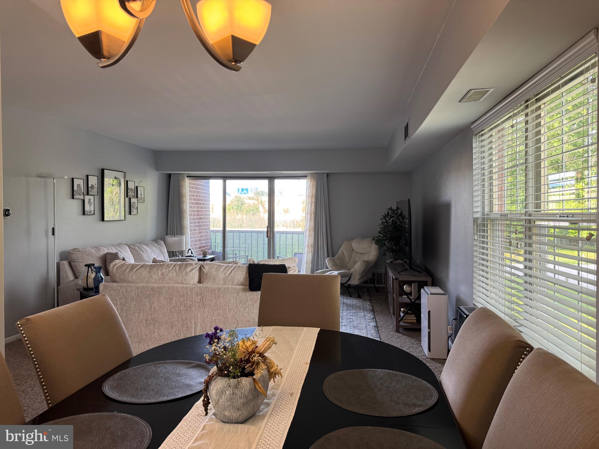 GLENHARDIE - Residential Lease