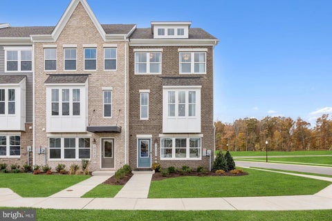 Townhouse For Sale - 10418 Harstad Place<br/> Charles County, WALDORF, MD 20603