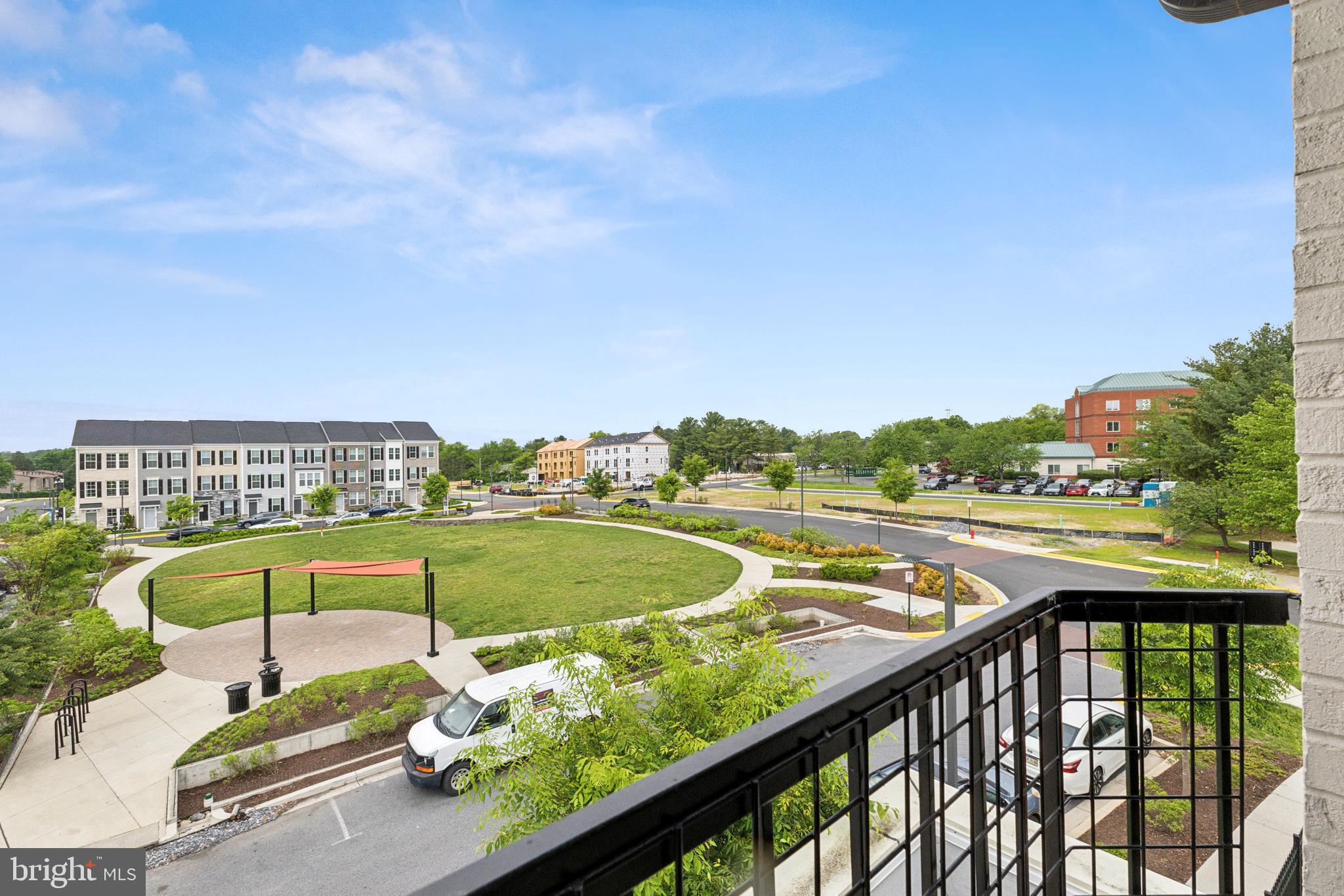 MONTGOMERY VILLAGE - Residential Lease