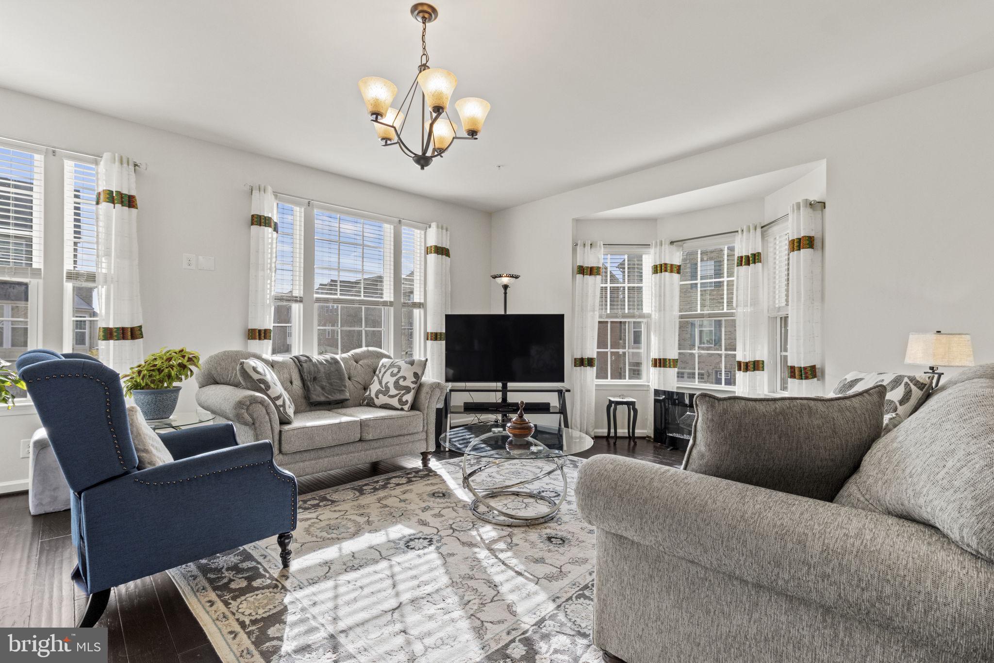 ADAMS CROSSING - Residential