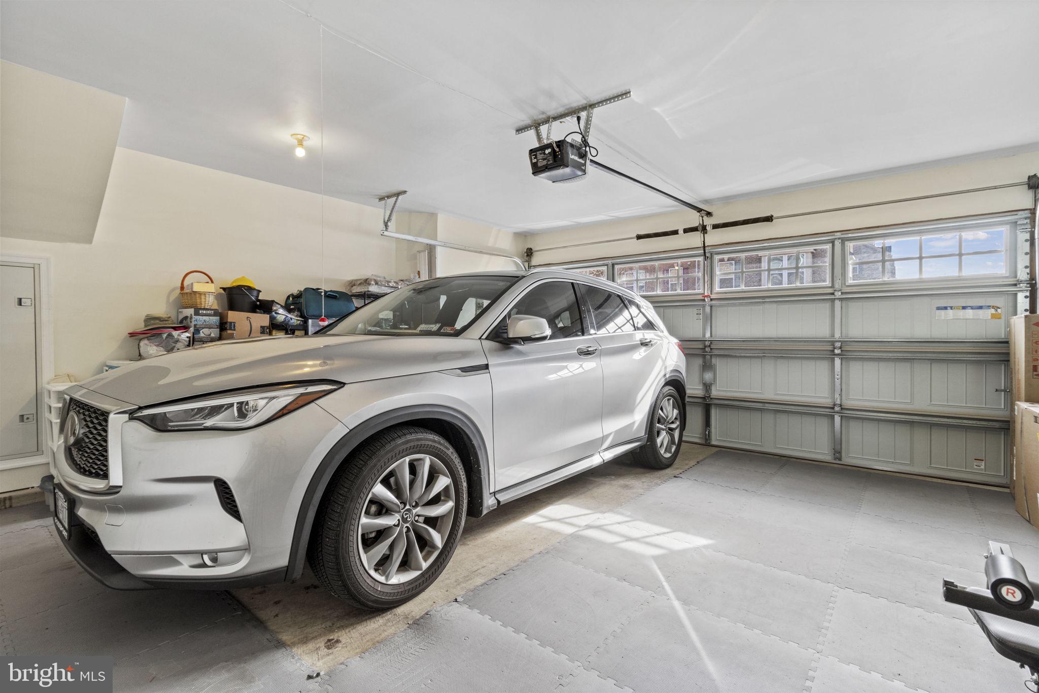 ADAMS CROSSING - Residential