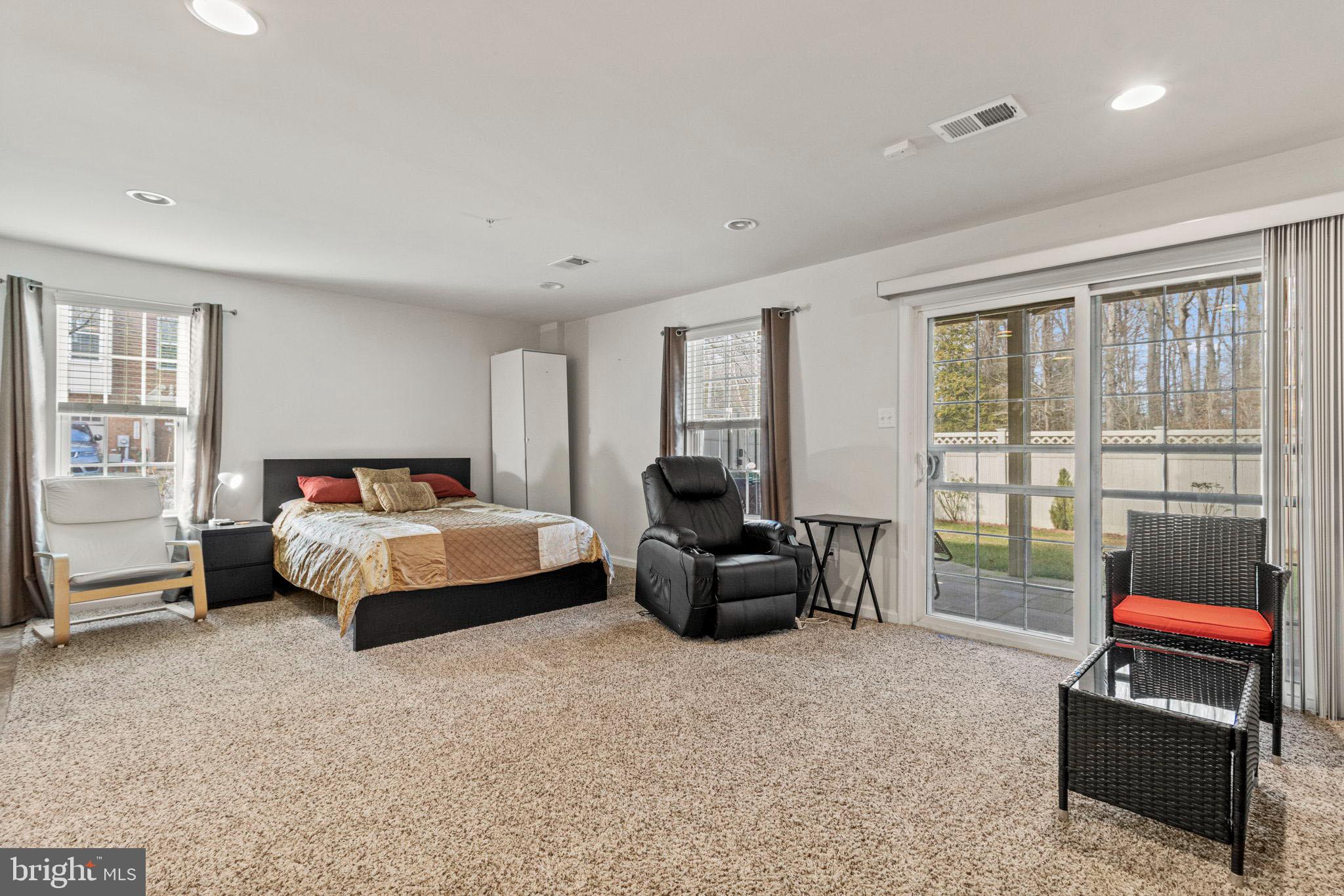 ADAMS CROSSING - Residential