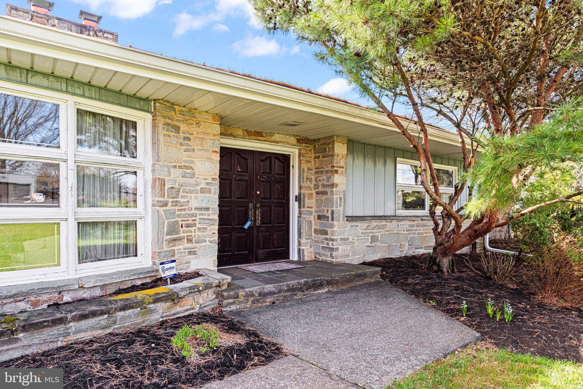 1625 MITCHELL ROAD