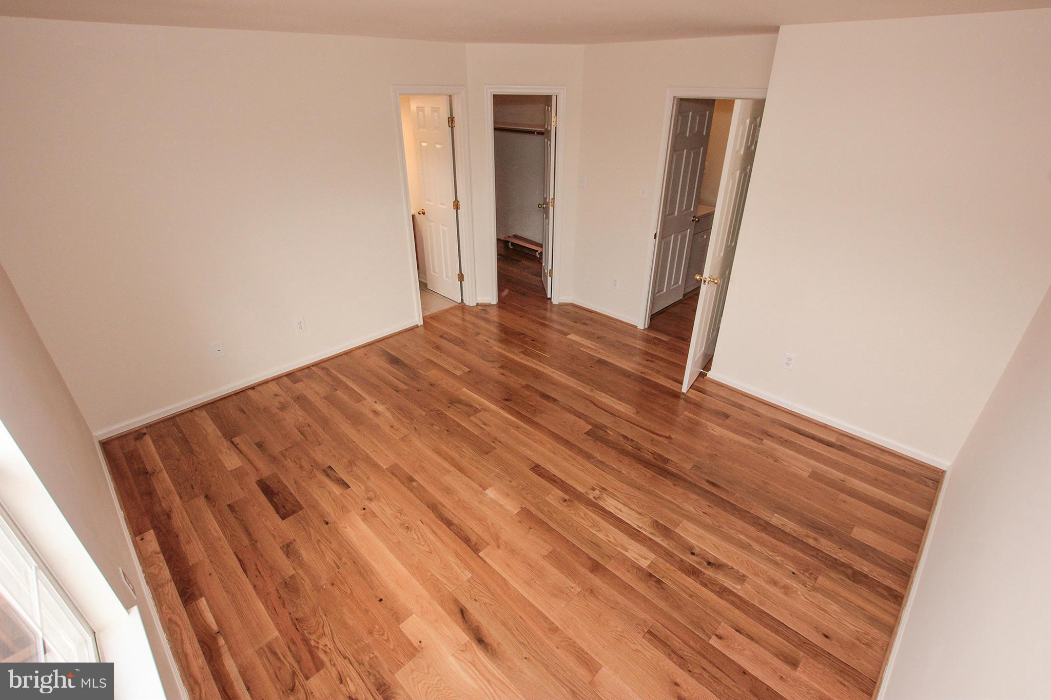 TOWNES OF VANDERBILT - Residential