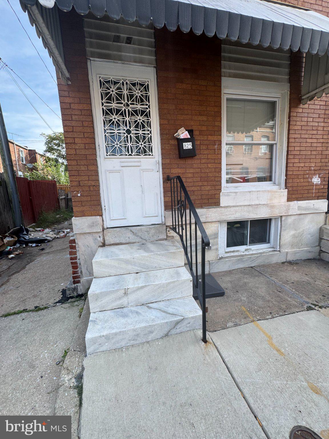 825 N BELNORD AVENUE