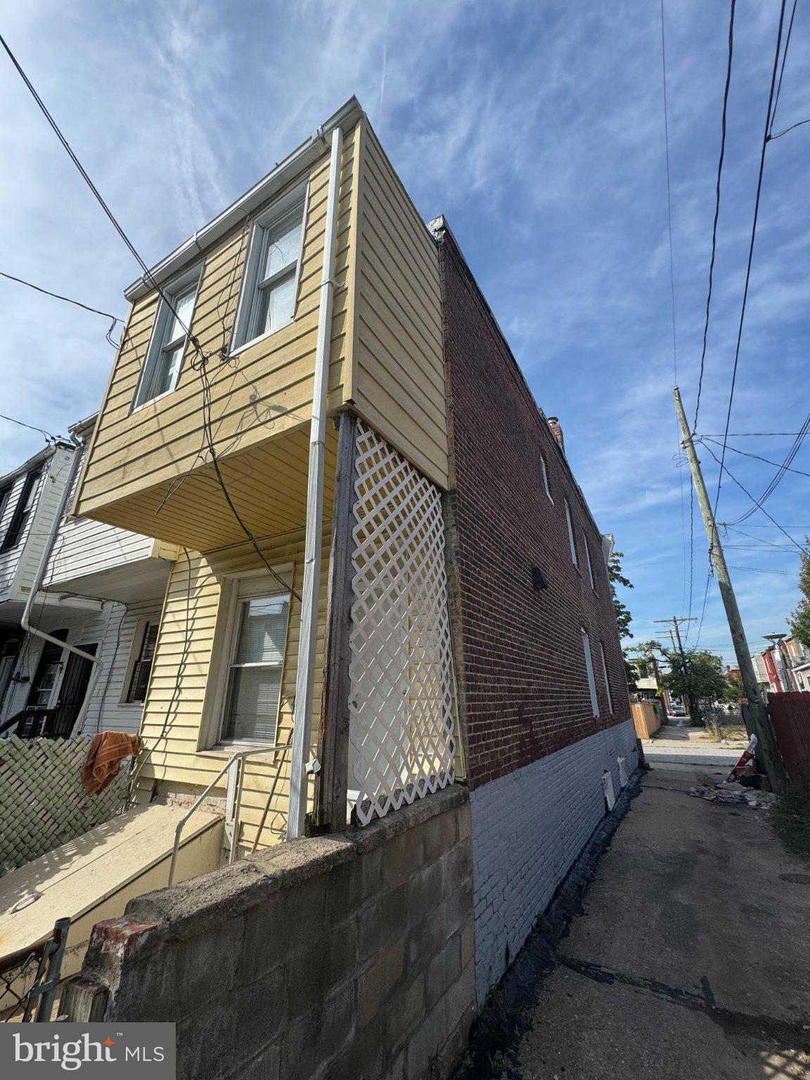 825 N BELNORD AVENUE