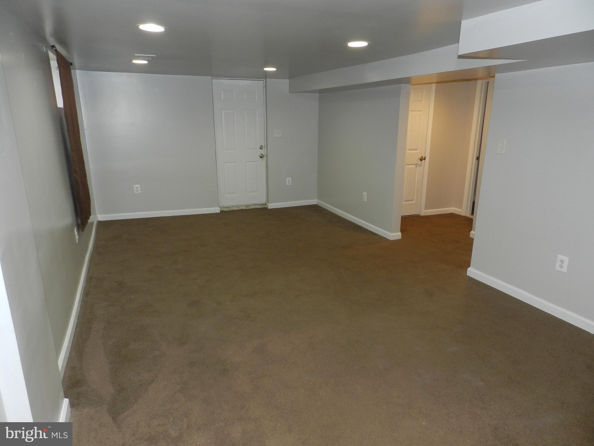 BRADBURY HEIGHTS - Residential Lease