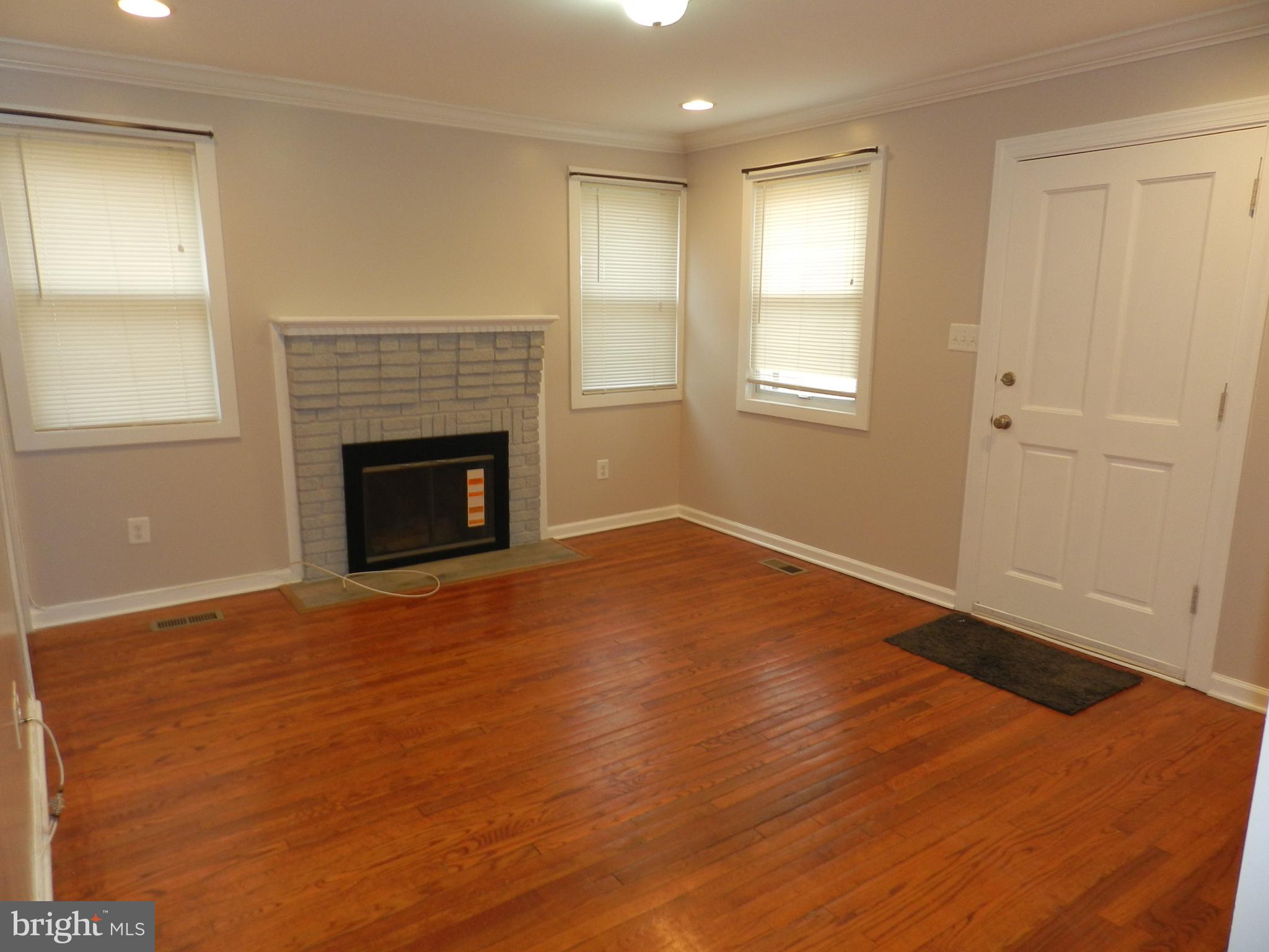 BRADBURY HEIGHTS - Residential Lease