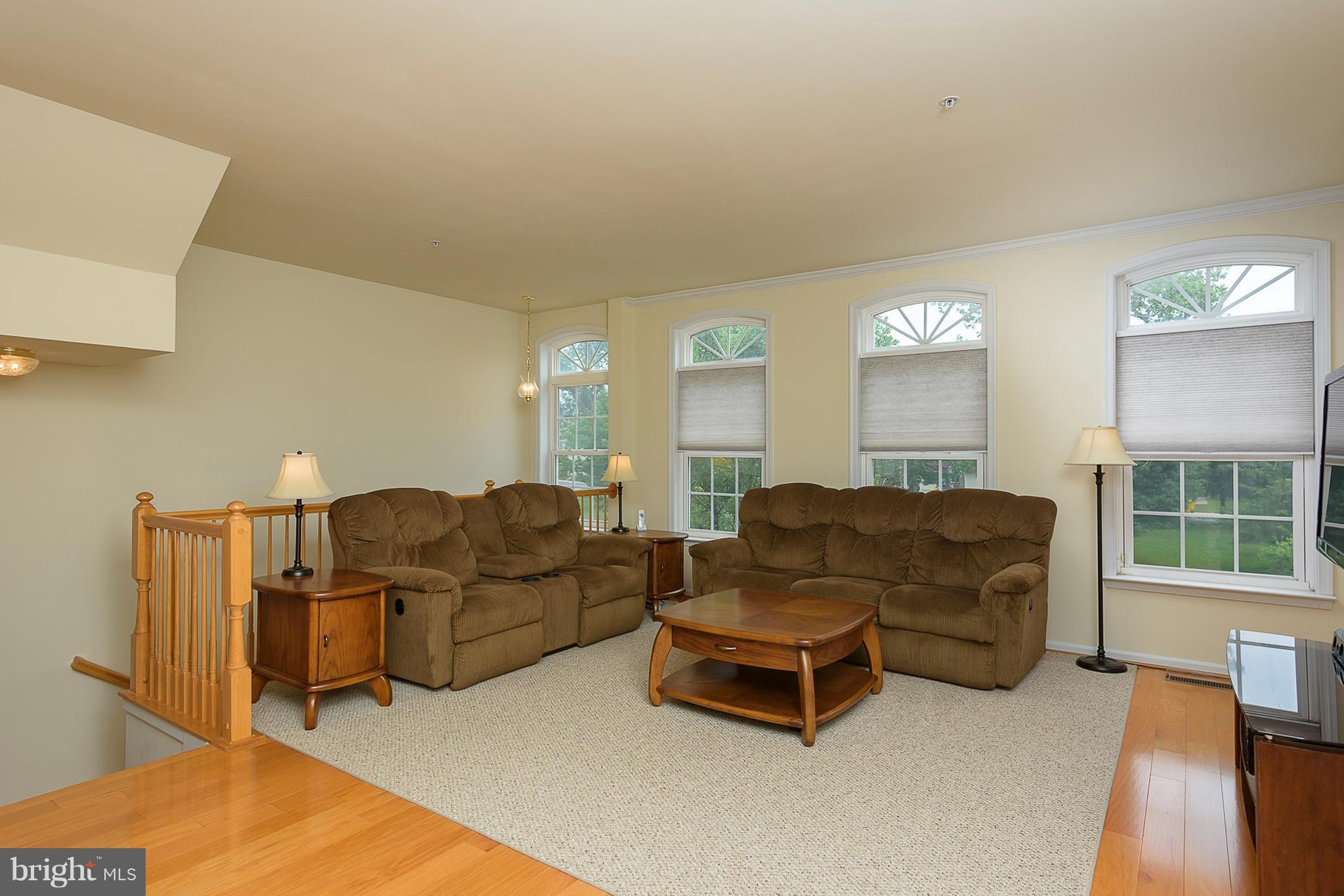 CROFTON VALLEY - Residential