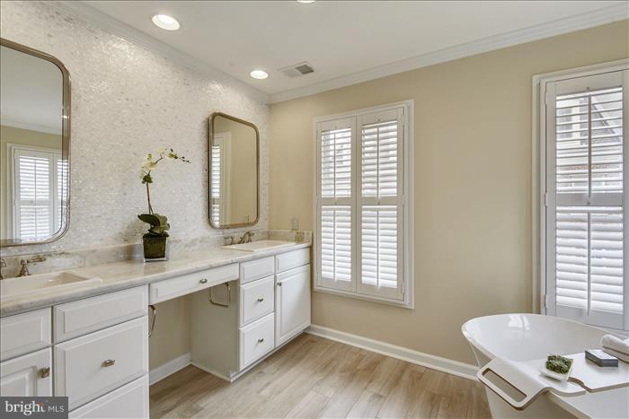 FORDS LANDING - Residential