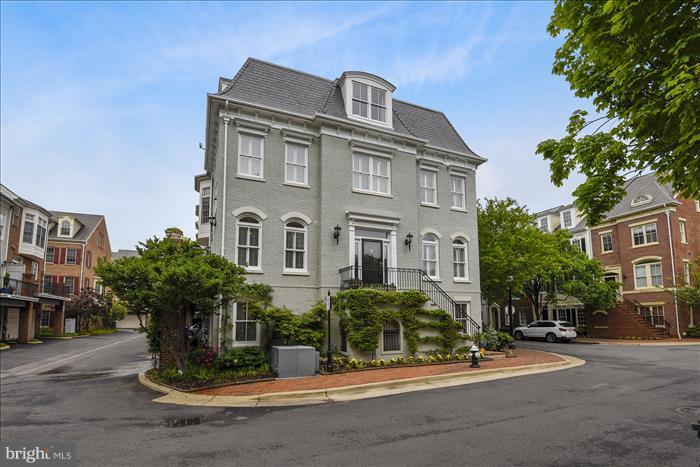 FORDS LANDING - Residential