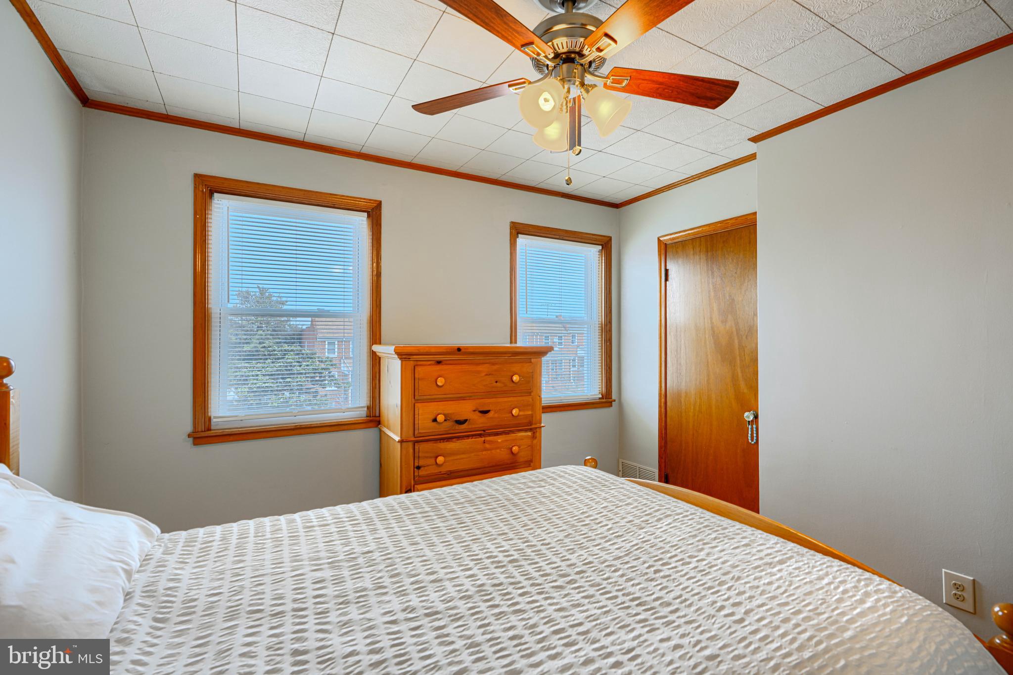 EASTWOOD - Residential