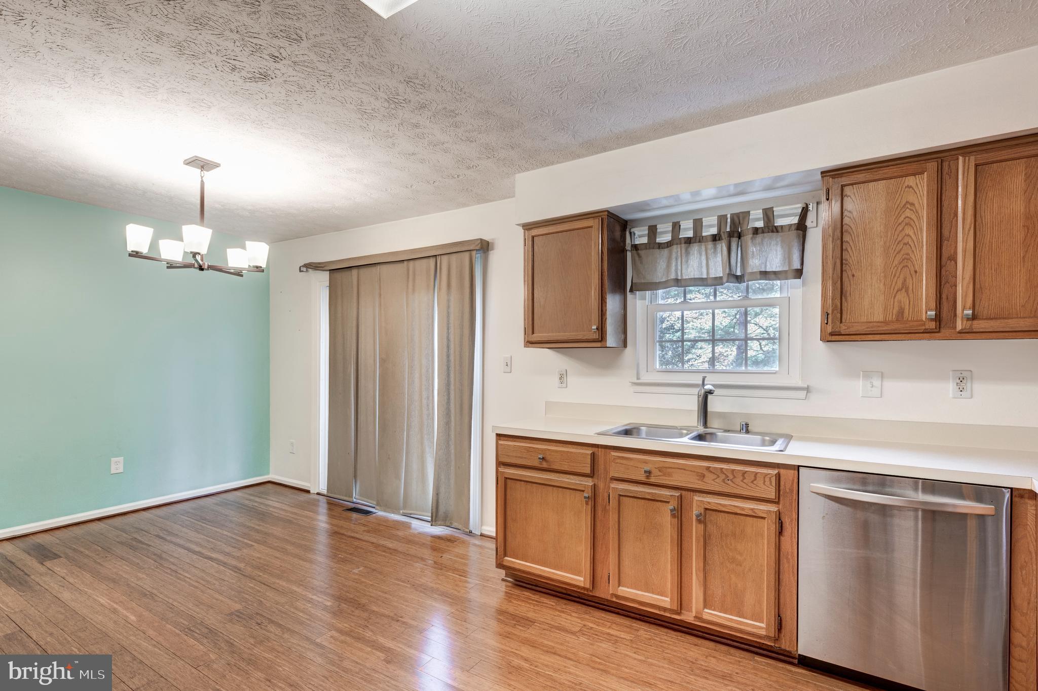 AVONDALE RUN - Residential