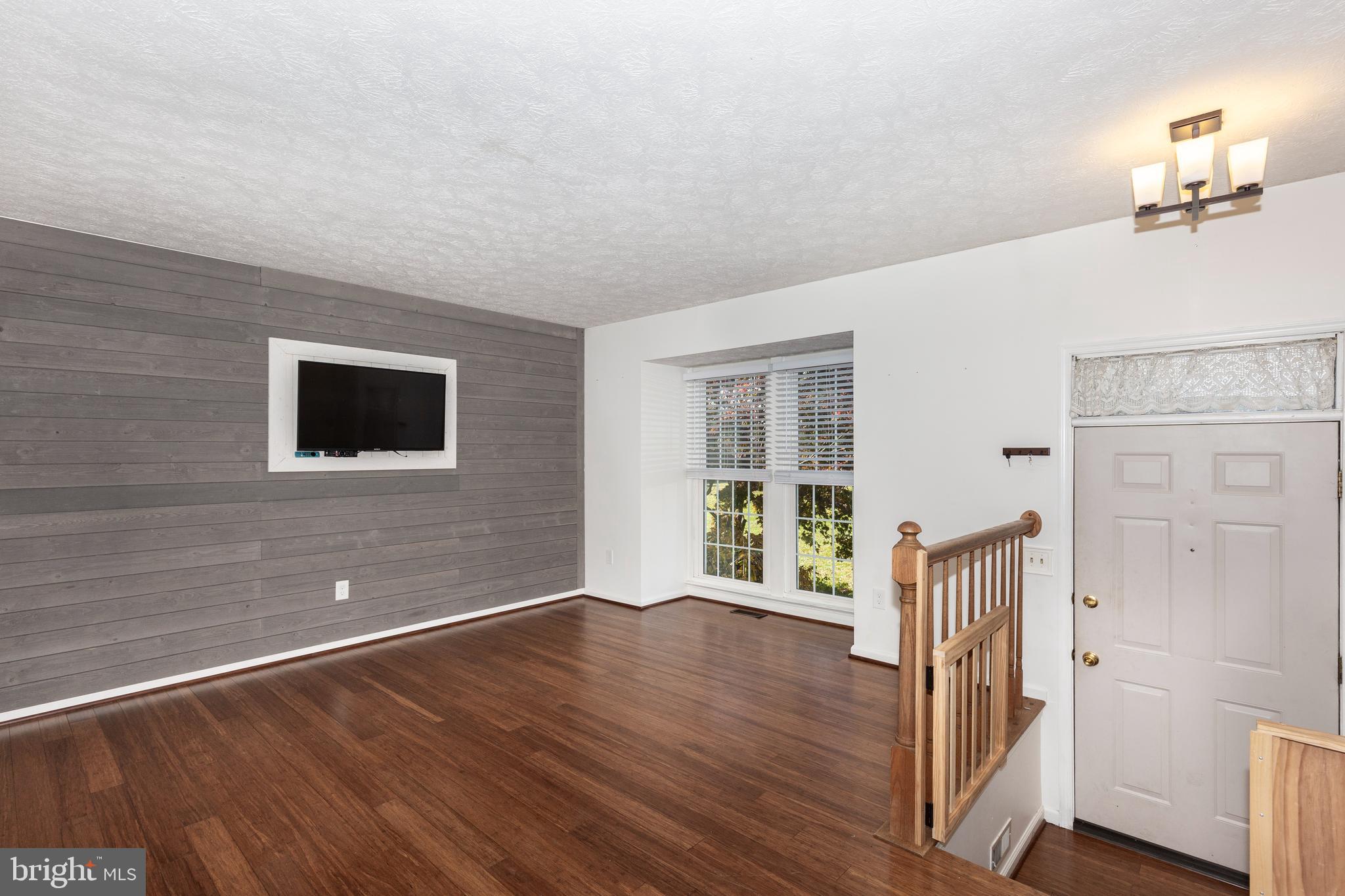 AVONDALE RUN - Residential