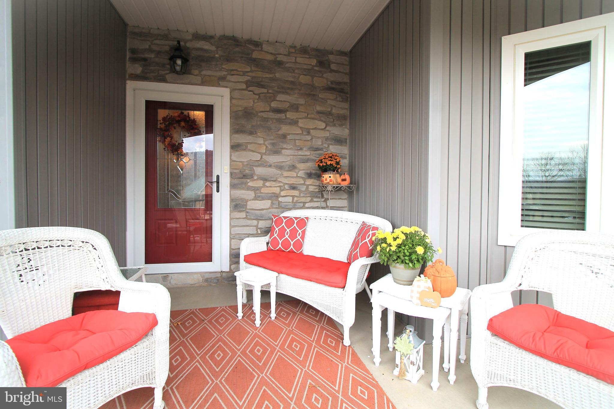 374 MEADOW FLOWER CIRCLE