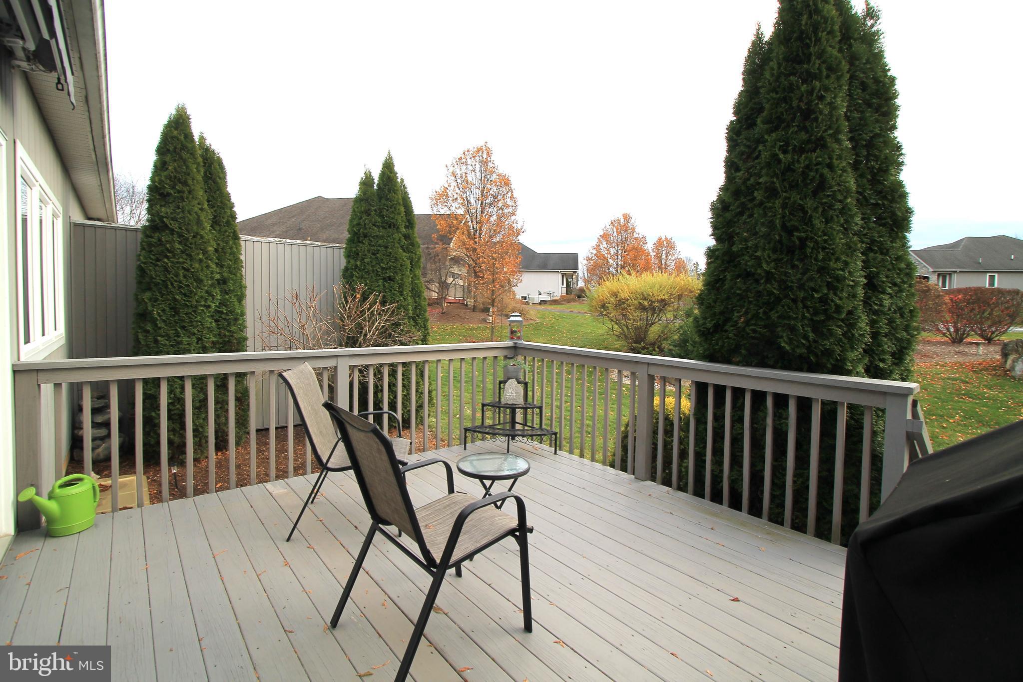 OPEQUON HILL - Residential