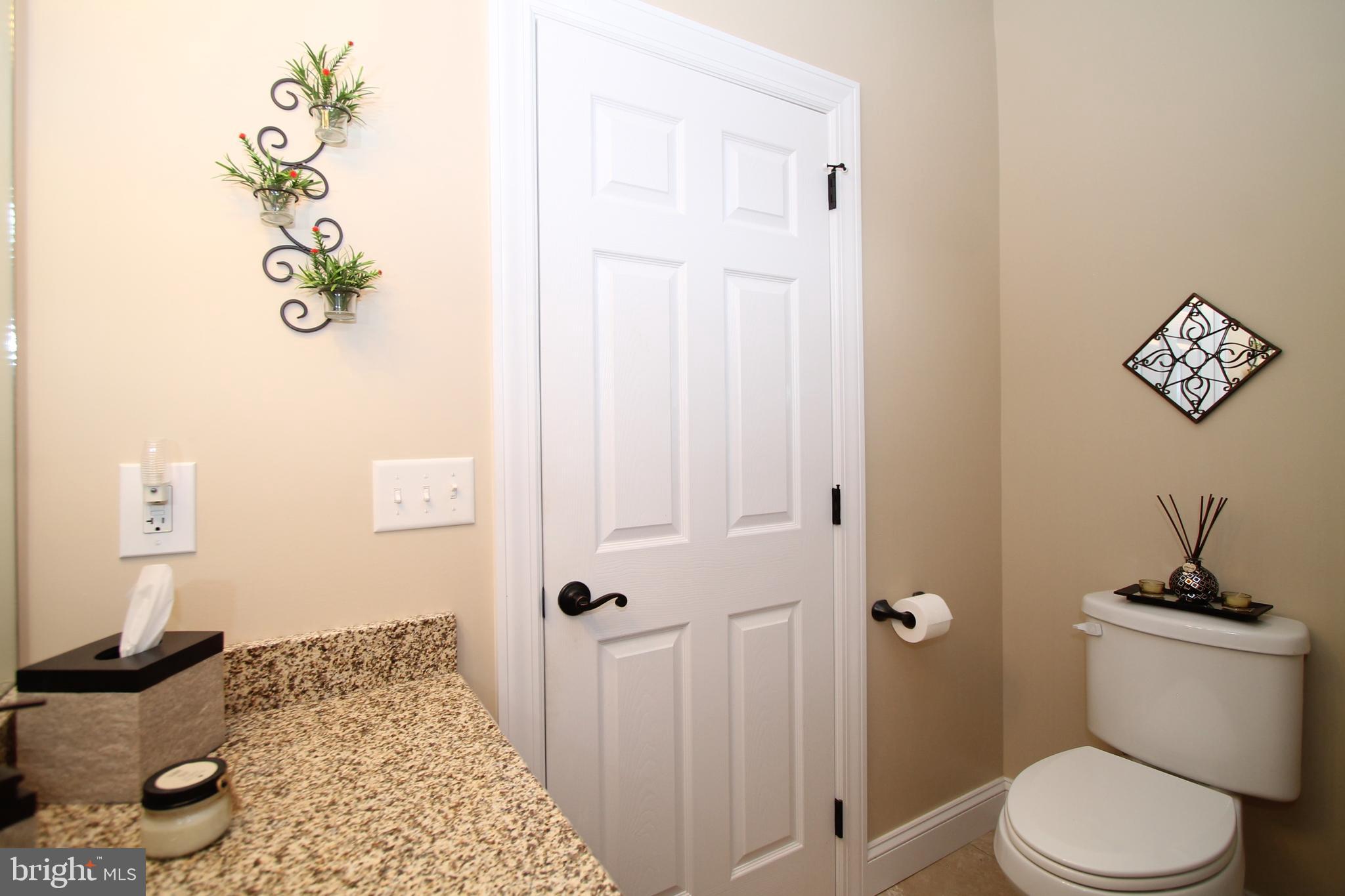 OPEQUON HILL - Residential