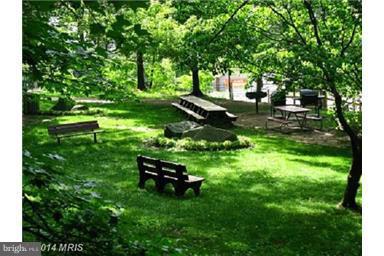 ROTONDA - Residential Lease