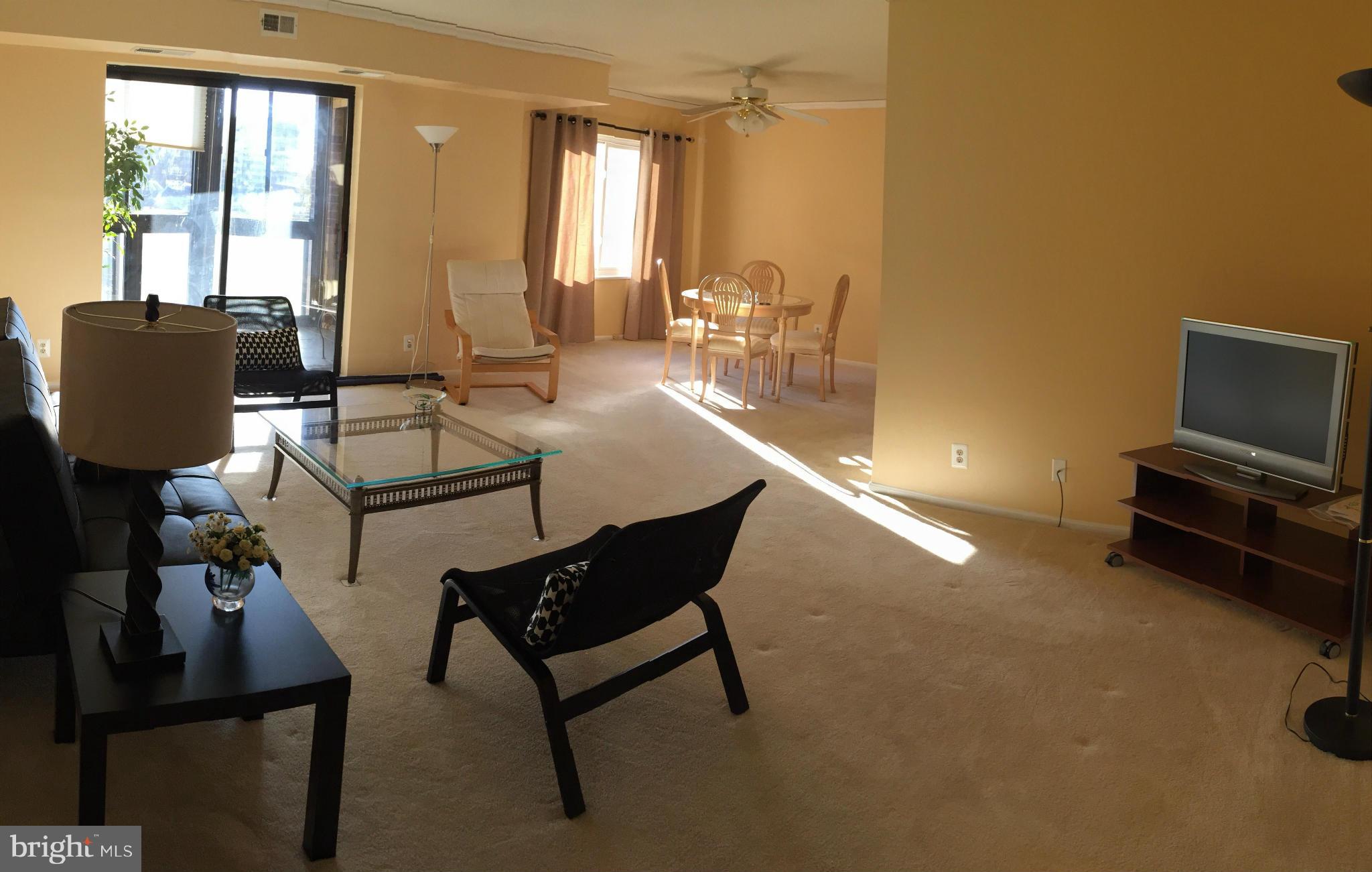 ROTONDA - Residential Lease