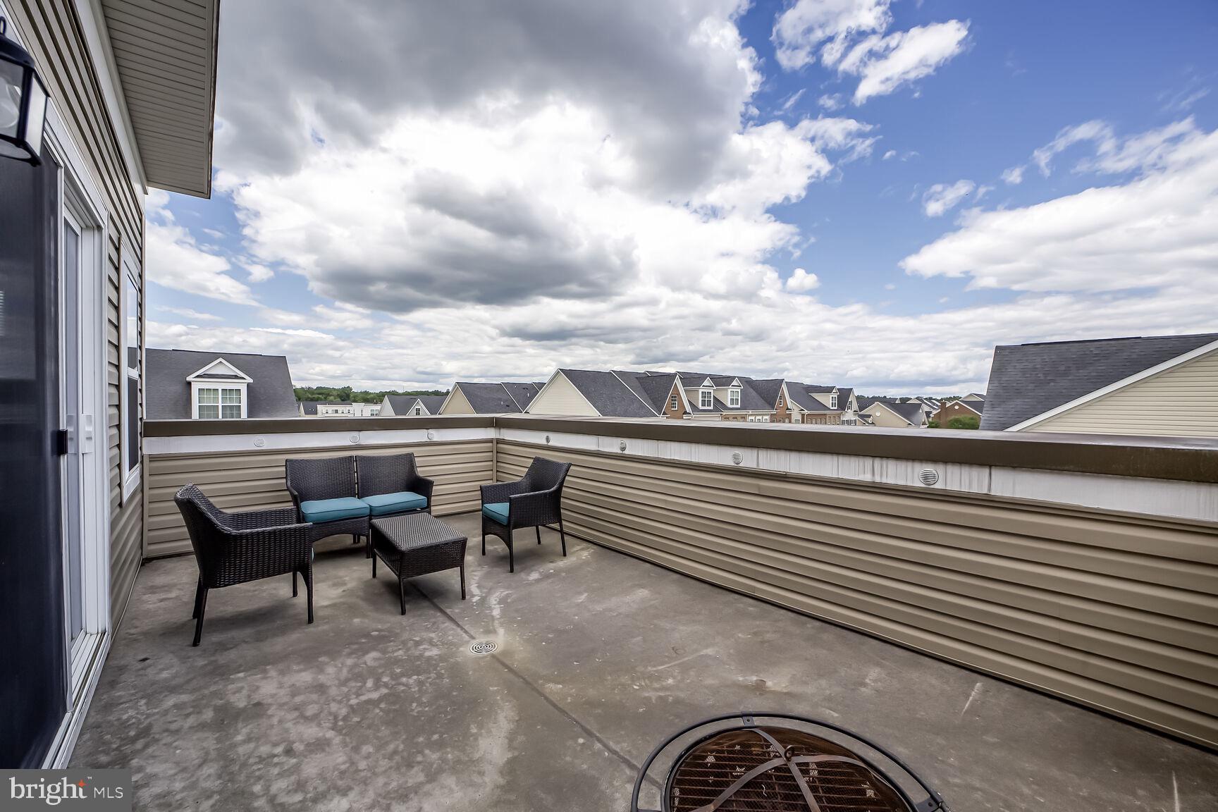 BRICK YARD STATION - Residential