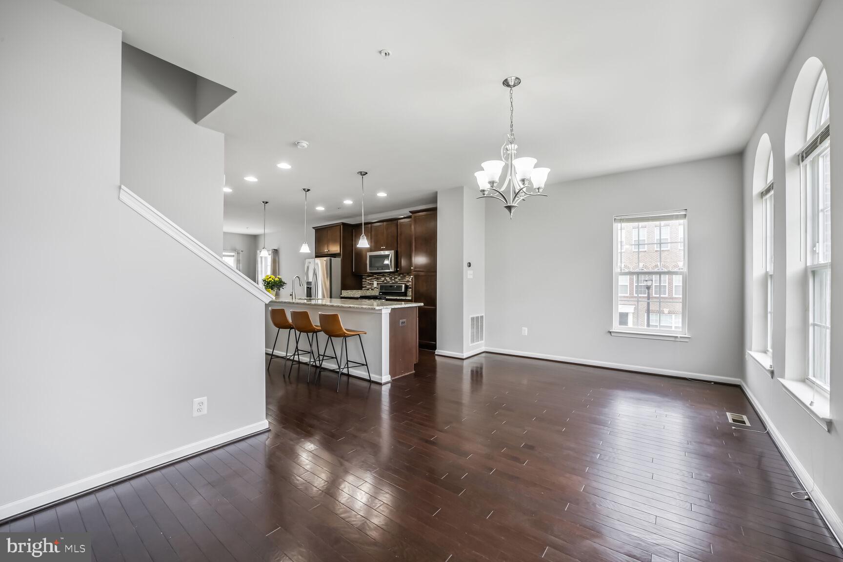 BRICK YARD STATION - Residential