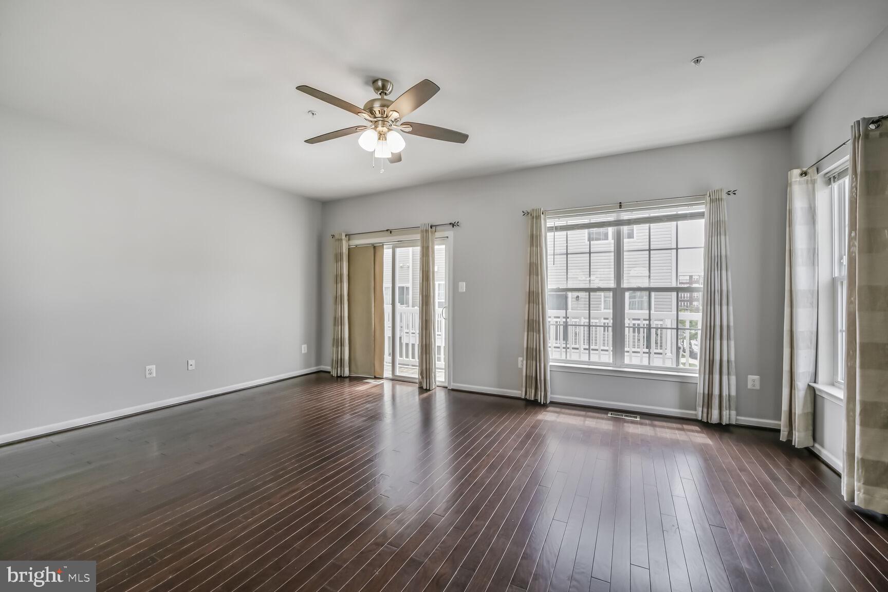 BRICK YARD STATION - Residential