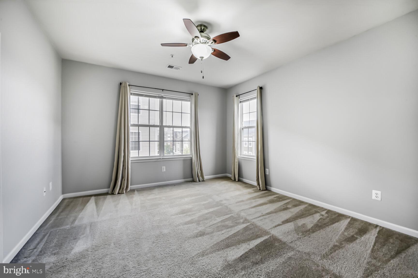 BRICK YARD STATION - Residential