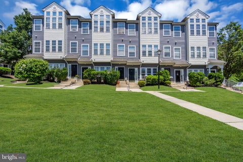 Townhouse For Rent - 9 River Lane<br/> DELANCO, NJ 08075
