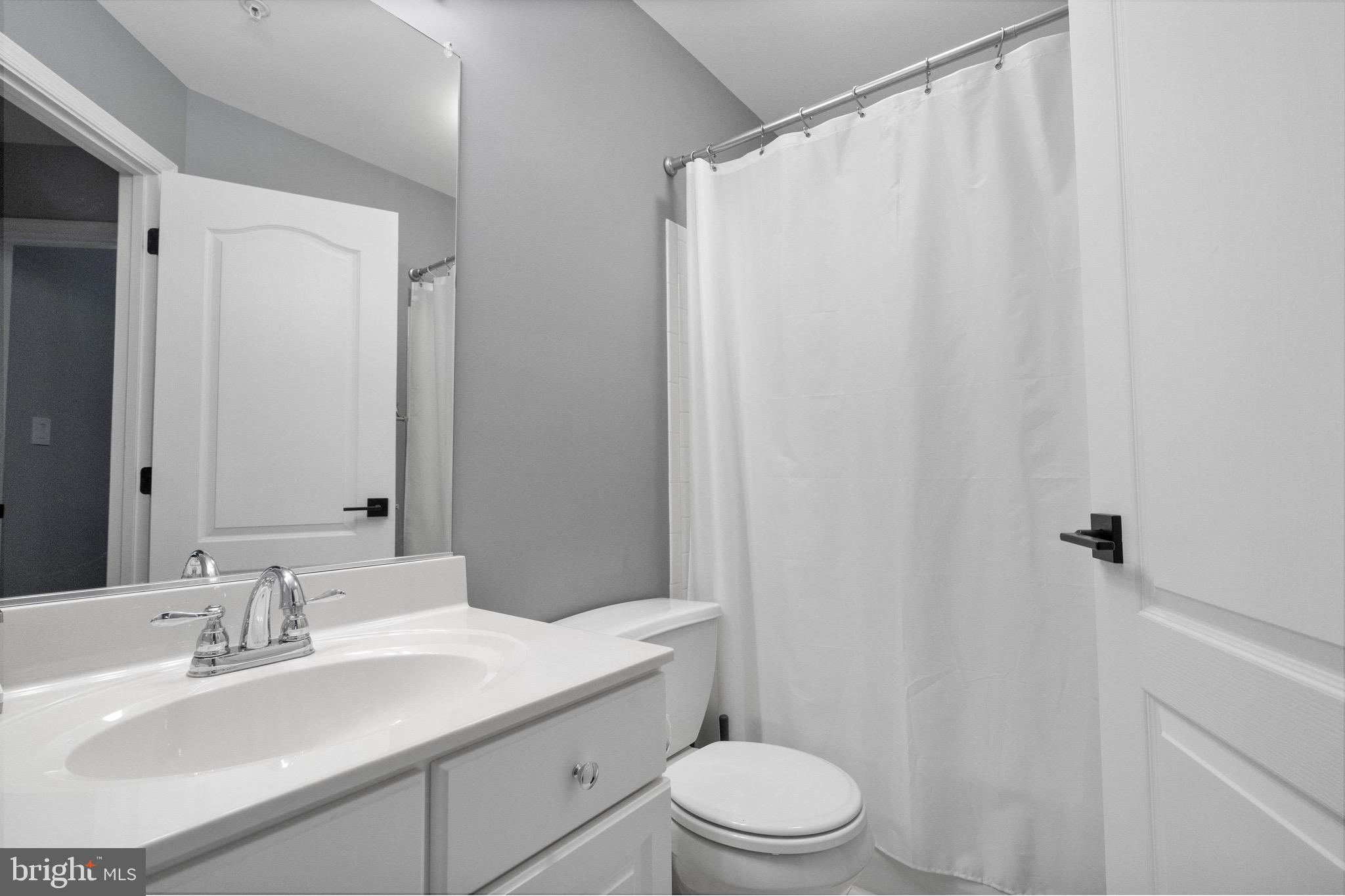 MONMOUTH MEADOWS - Residential